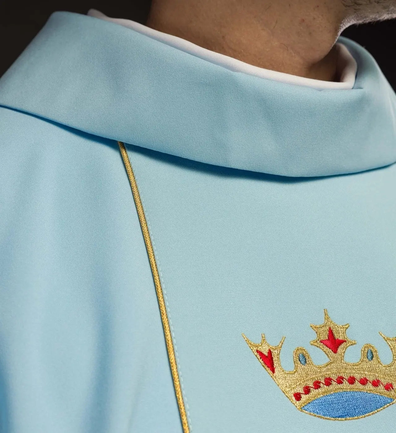 Blue Marian liturgical chasuble with belt