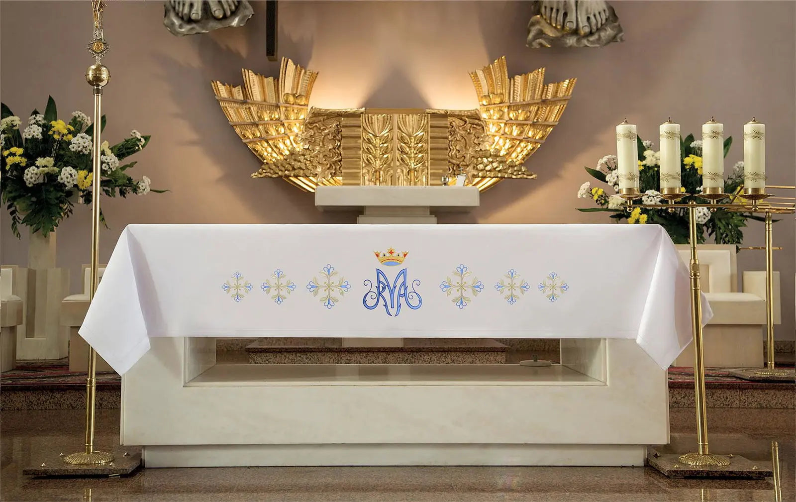 Altar cloth with blue Marian front embroidery