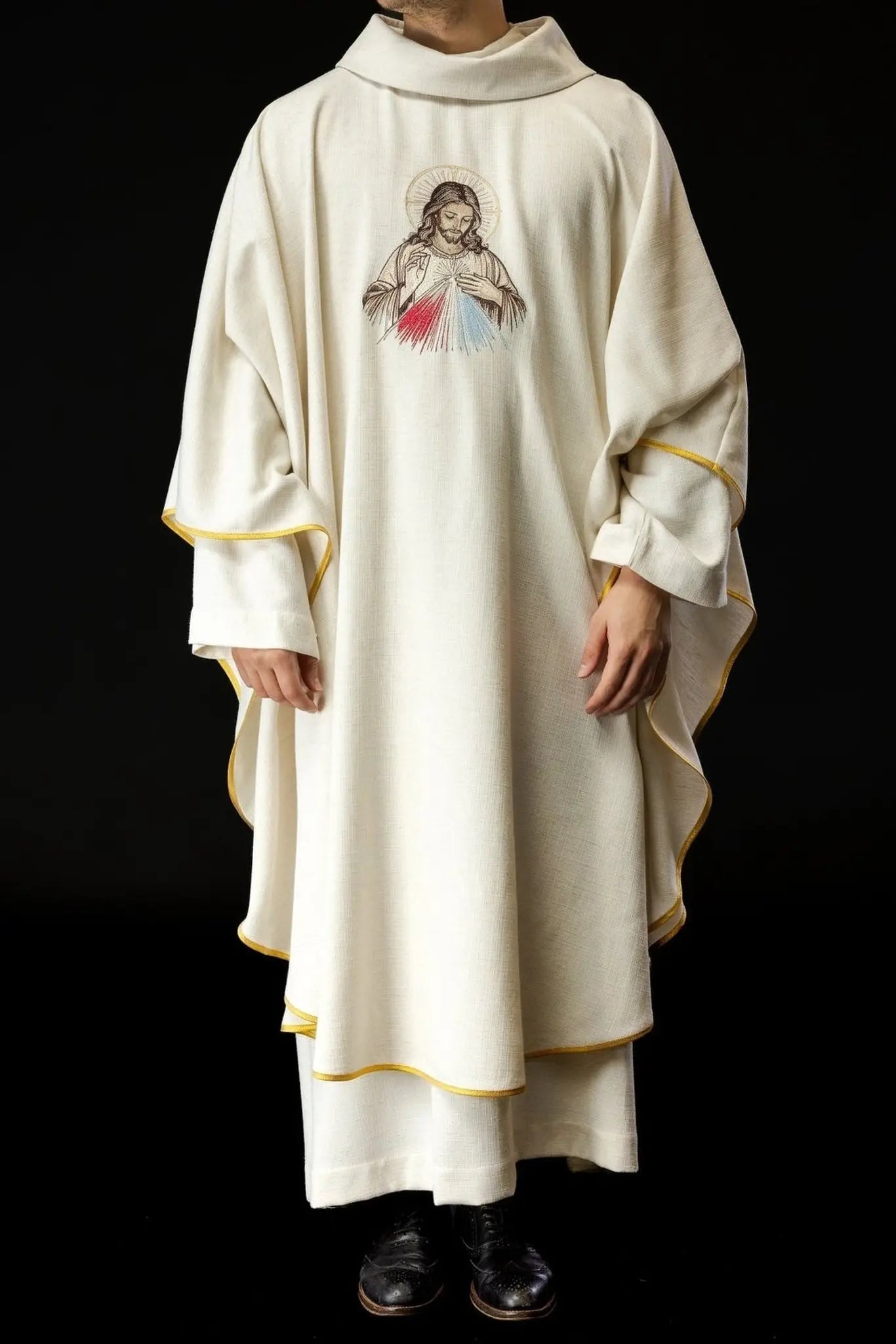 Chasuble écrue avec image de Jésus Miséricordieux
