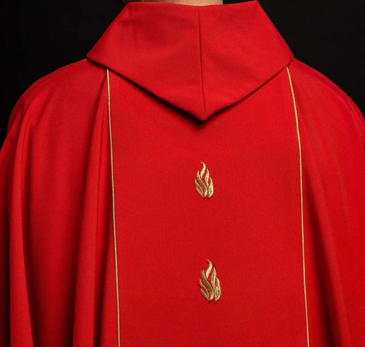 Embroidered chasuble with the Holy Spirit in red
