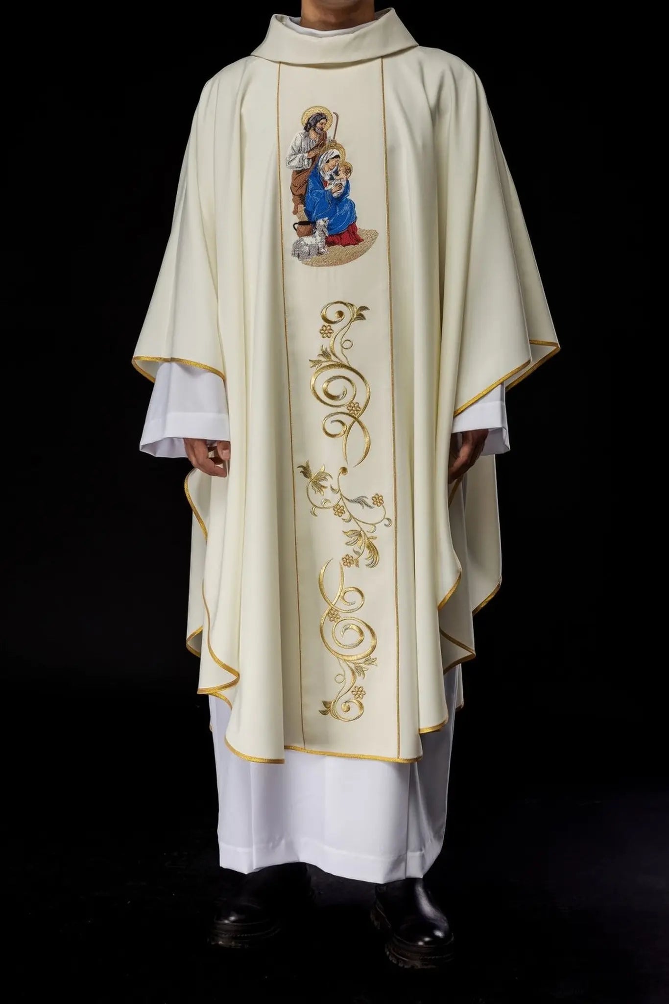 Chasuble brodée avec l'image de la Sainte Famille pour Noël