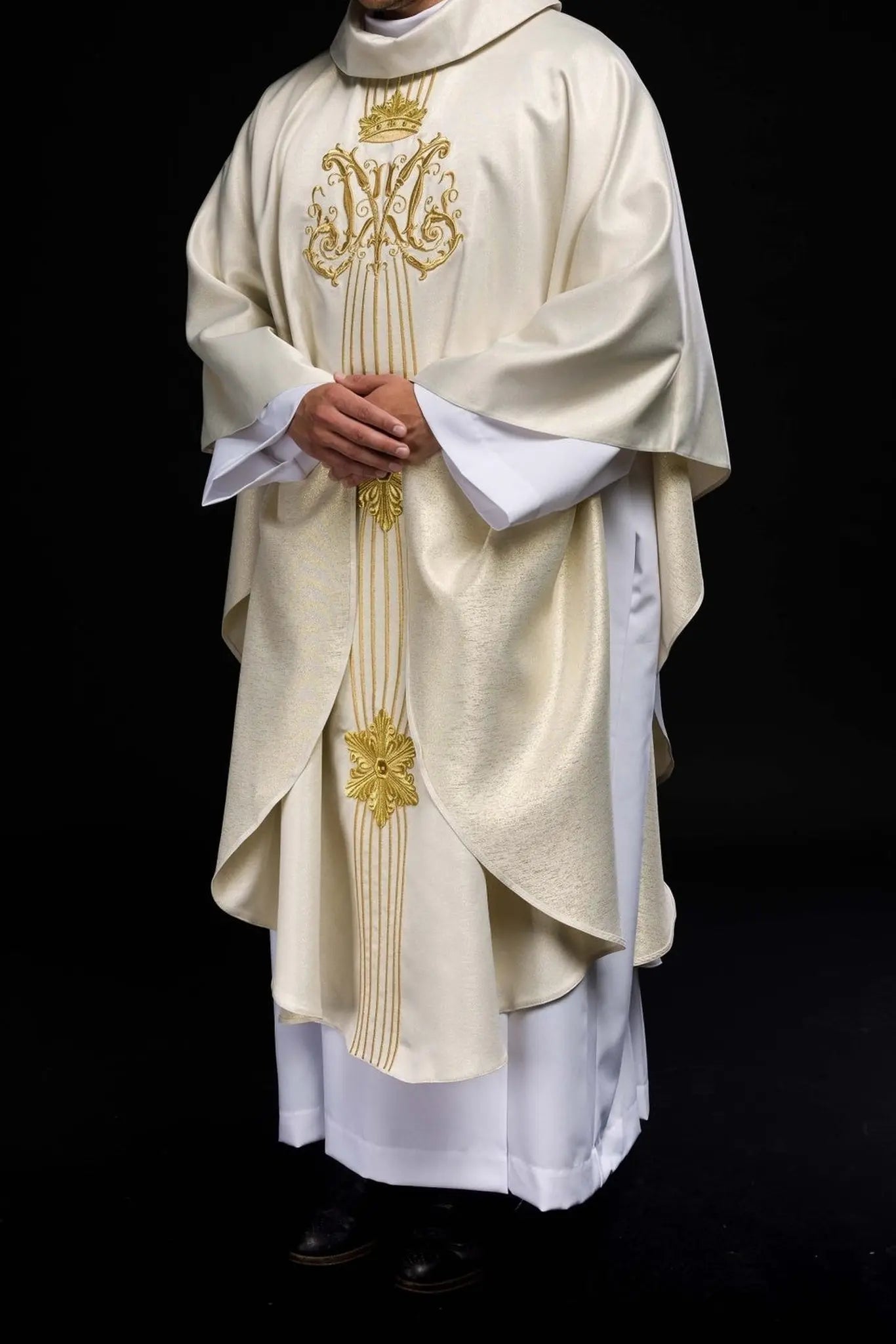 Chasuble liturgique mariale brillante avec pierres LE/7025 ÉCRU