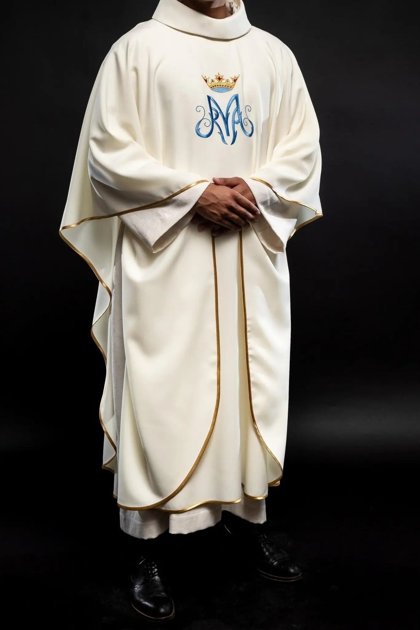 Chasuble liturgique mariale en écru
