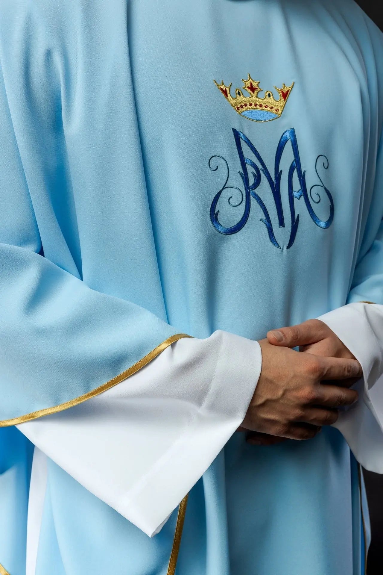 Chasuble liturgique mariale en bleu