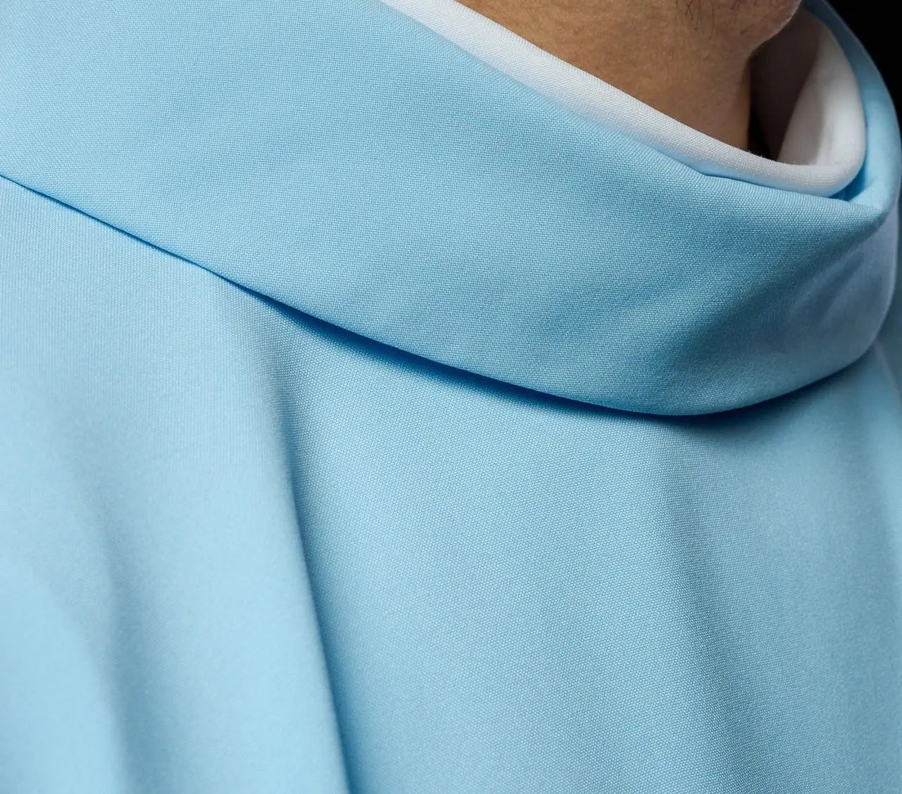 Marian liturgical chasuble in blue