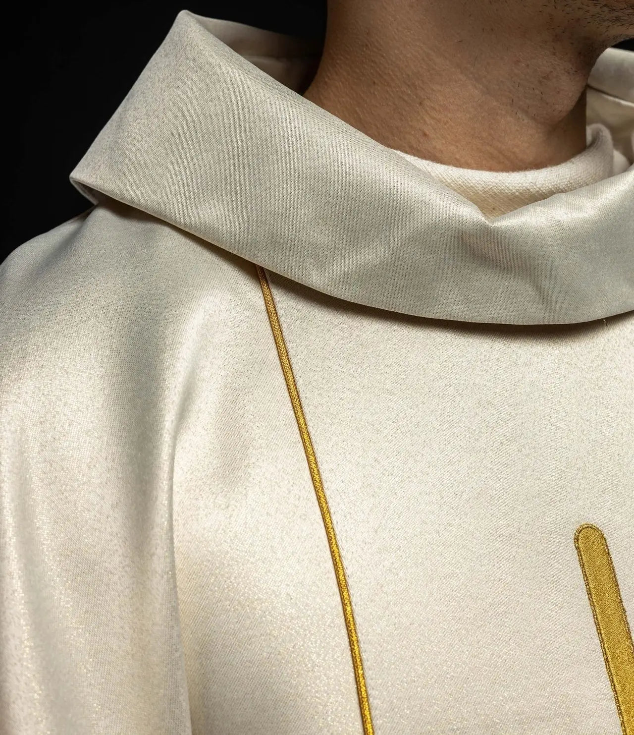 Chasuble de mariage couleur écru