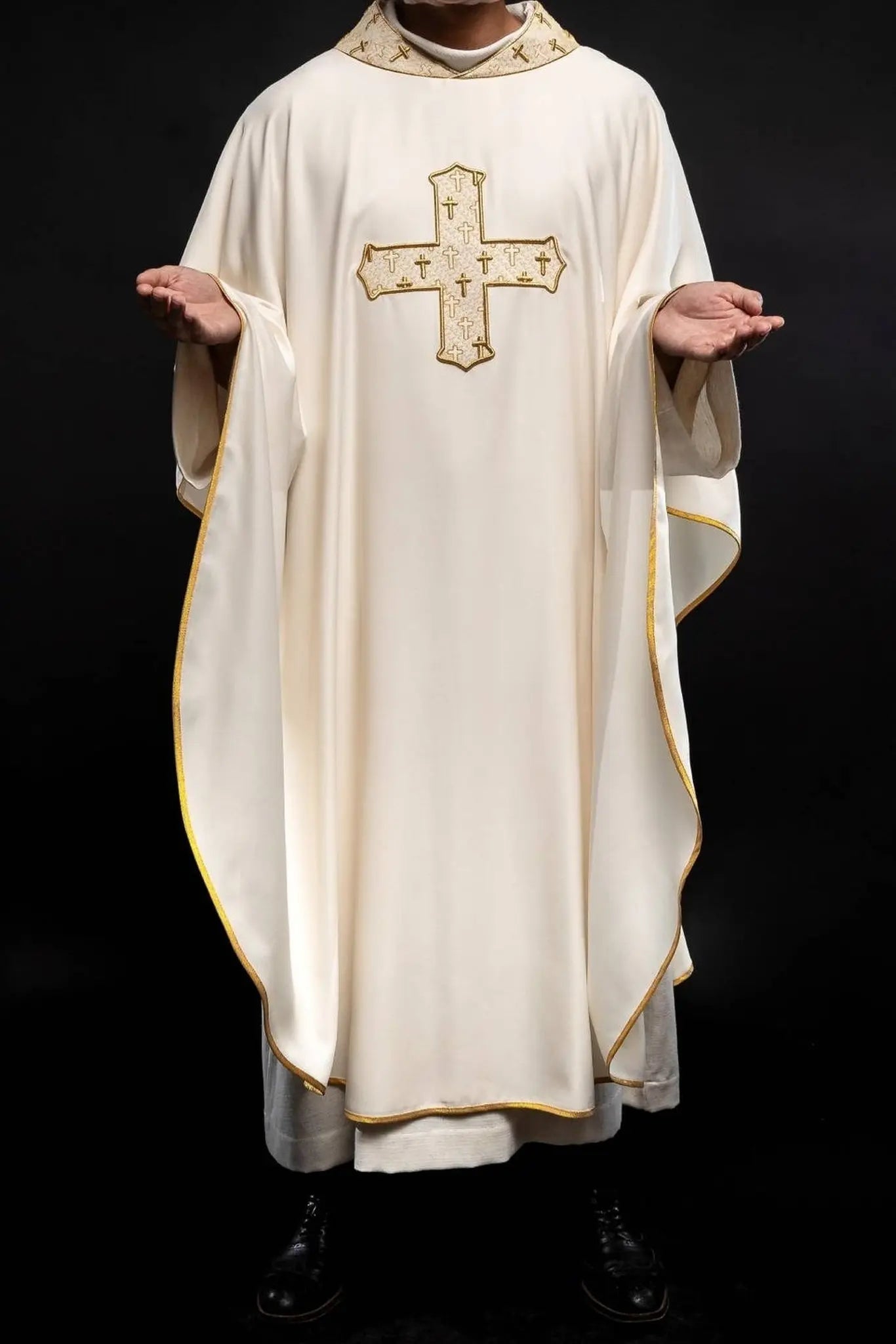 Chasuble with richly embroidered cross and ecru collar