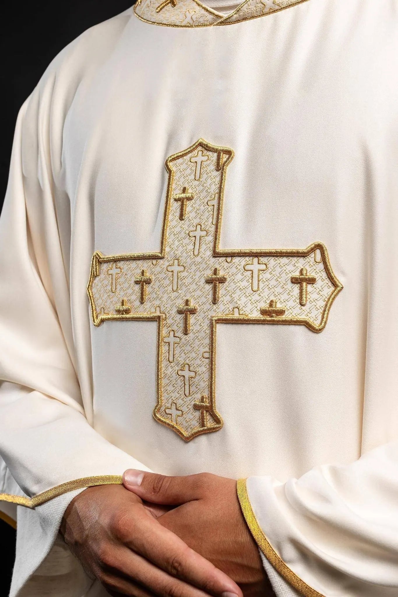 Chasuble with richly embroidered cross and ecru collar