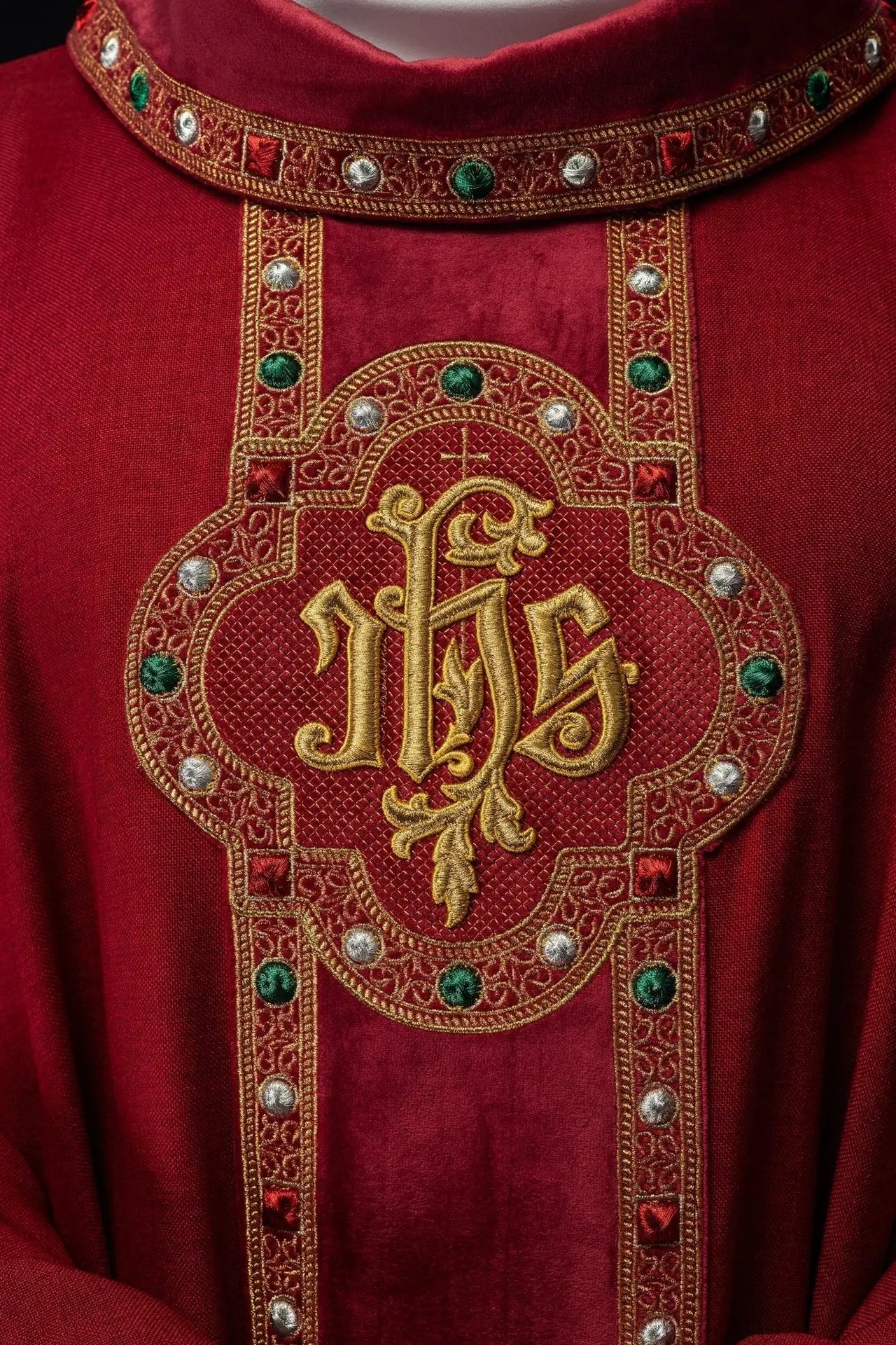 Chasuble with richly embroidered belt and piping around the IHS embroidery and collar in red