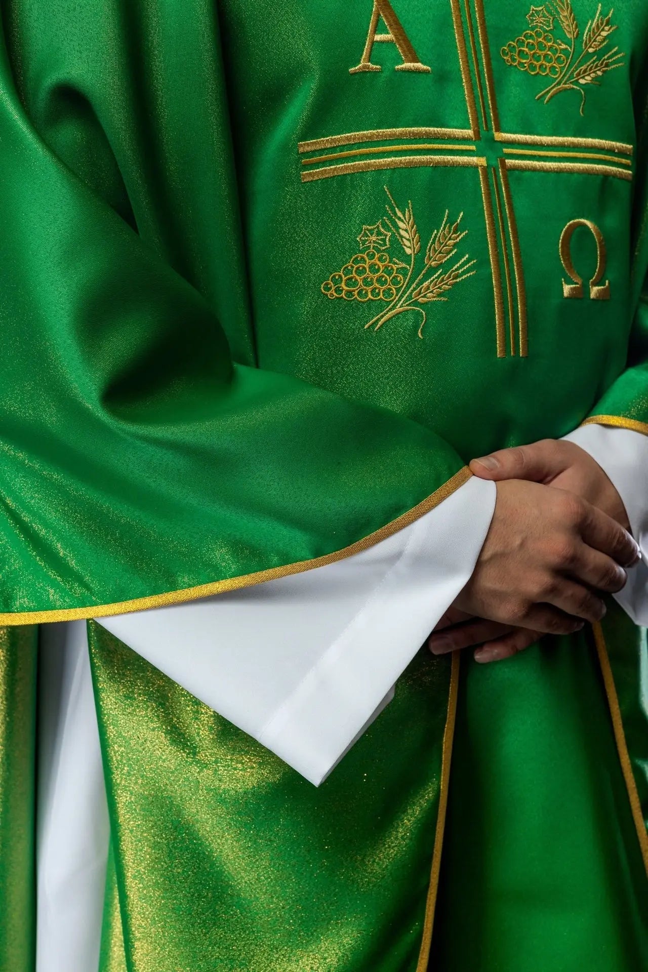 Chasuble with embroidered cross, Alpha and Omega motifs and ears in green