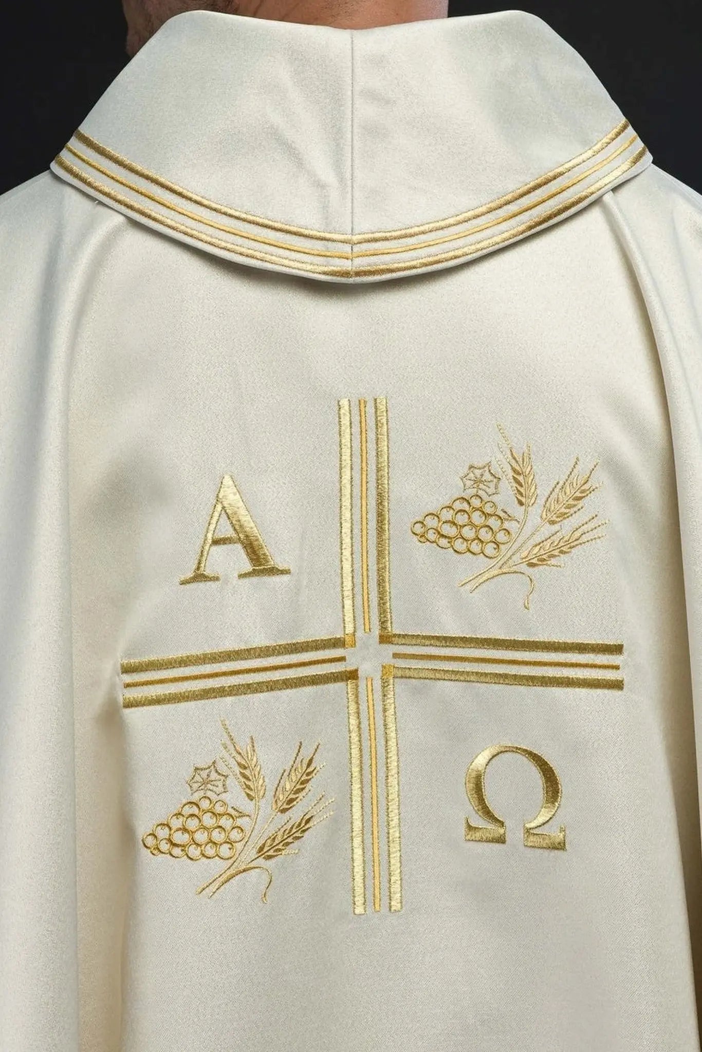 Chasuble with embroidered cross and motifs of Alpha and Omega and ears in ecru colour