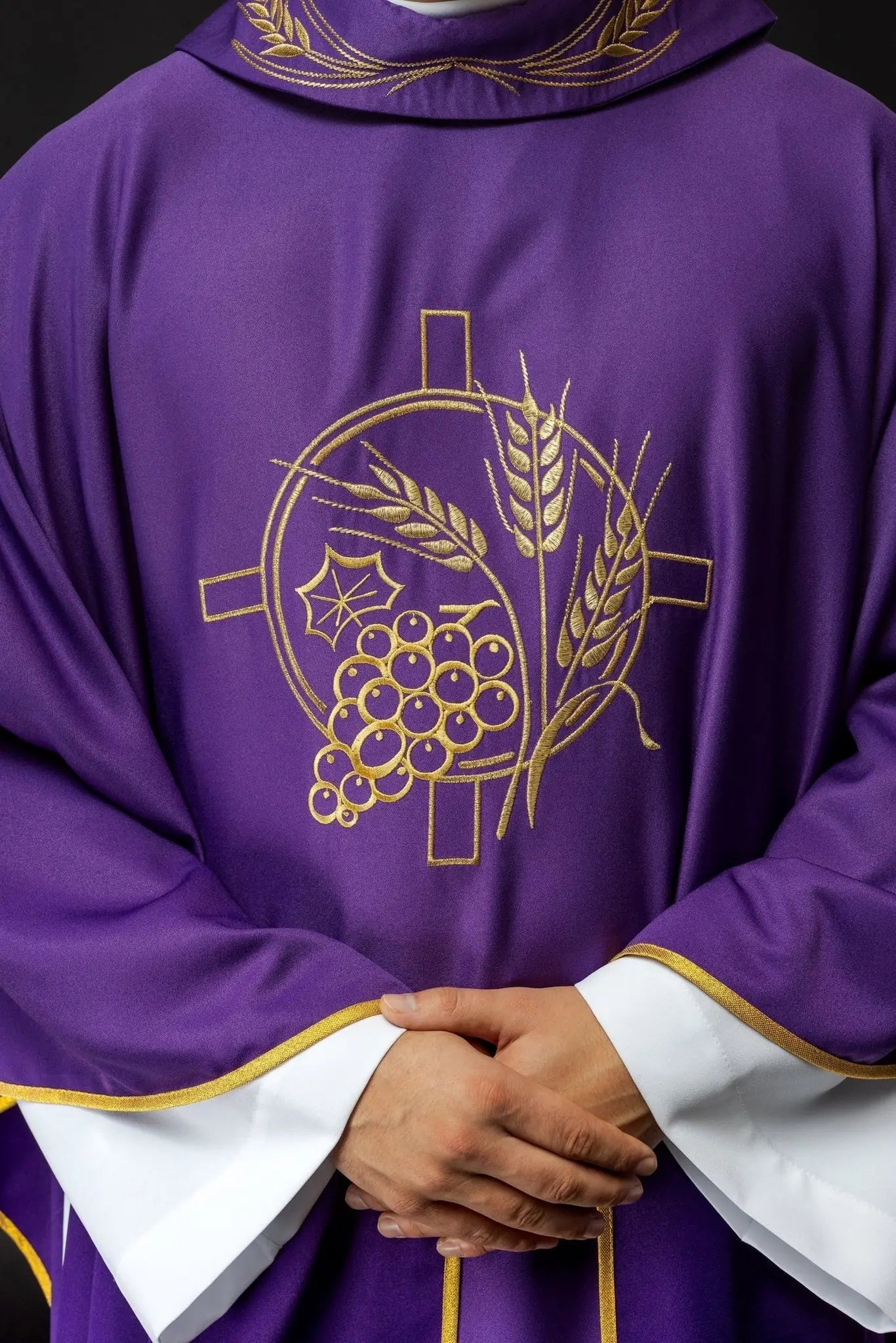 Chasuble with embroidered cross and ear motifs in purple