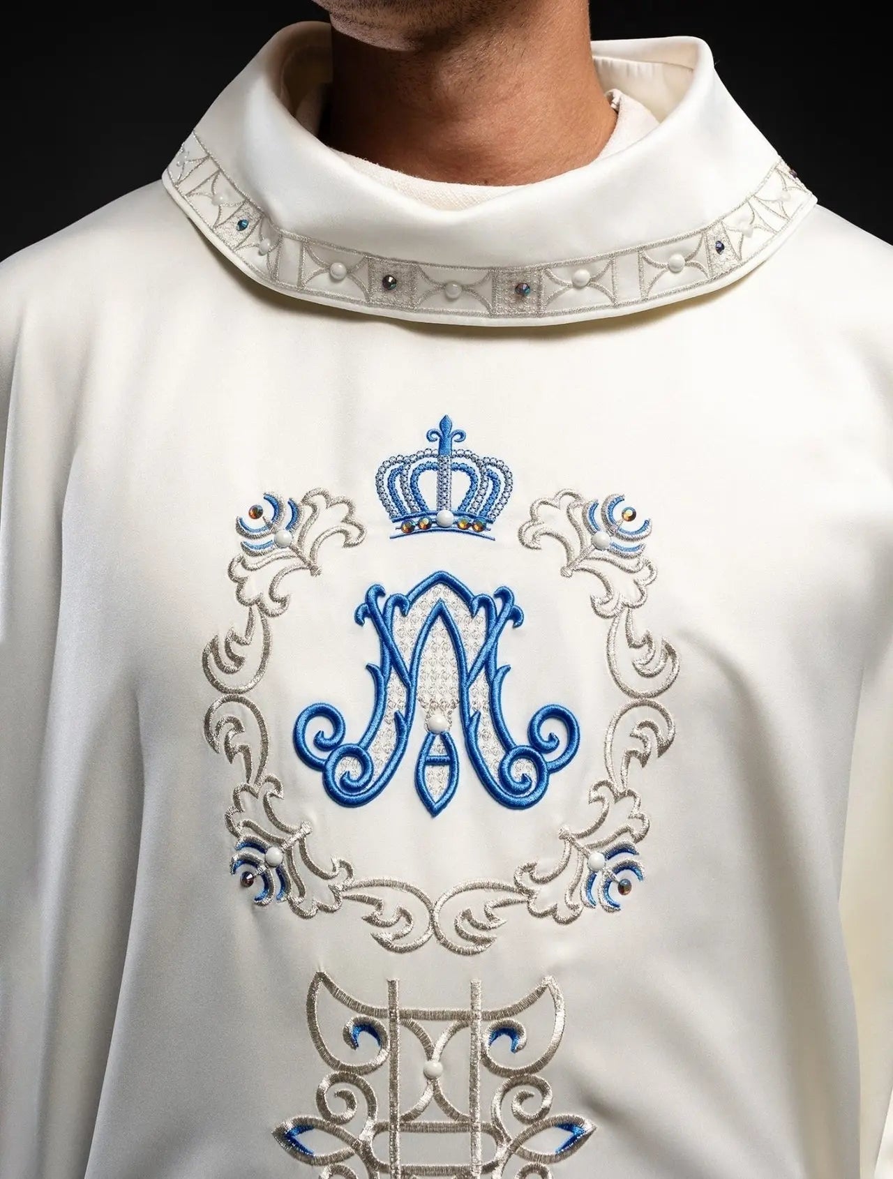 Chasuble with embroidered Marian belt