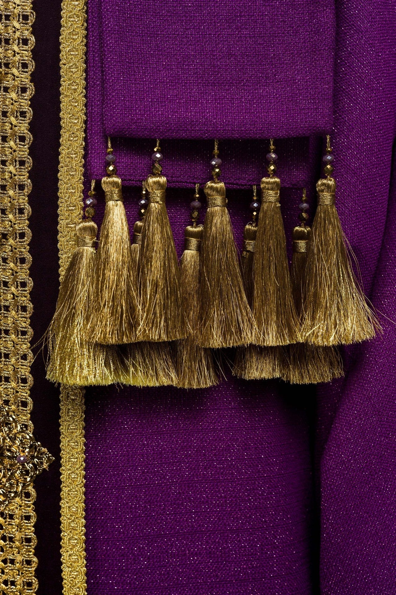 Ręcznie wykonany ornat z naturalnymi kamieniami Handmade 7001