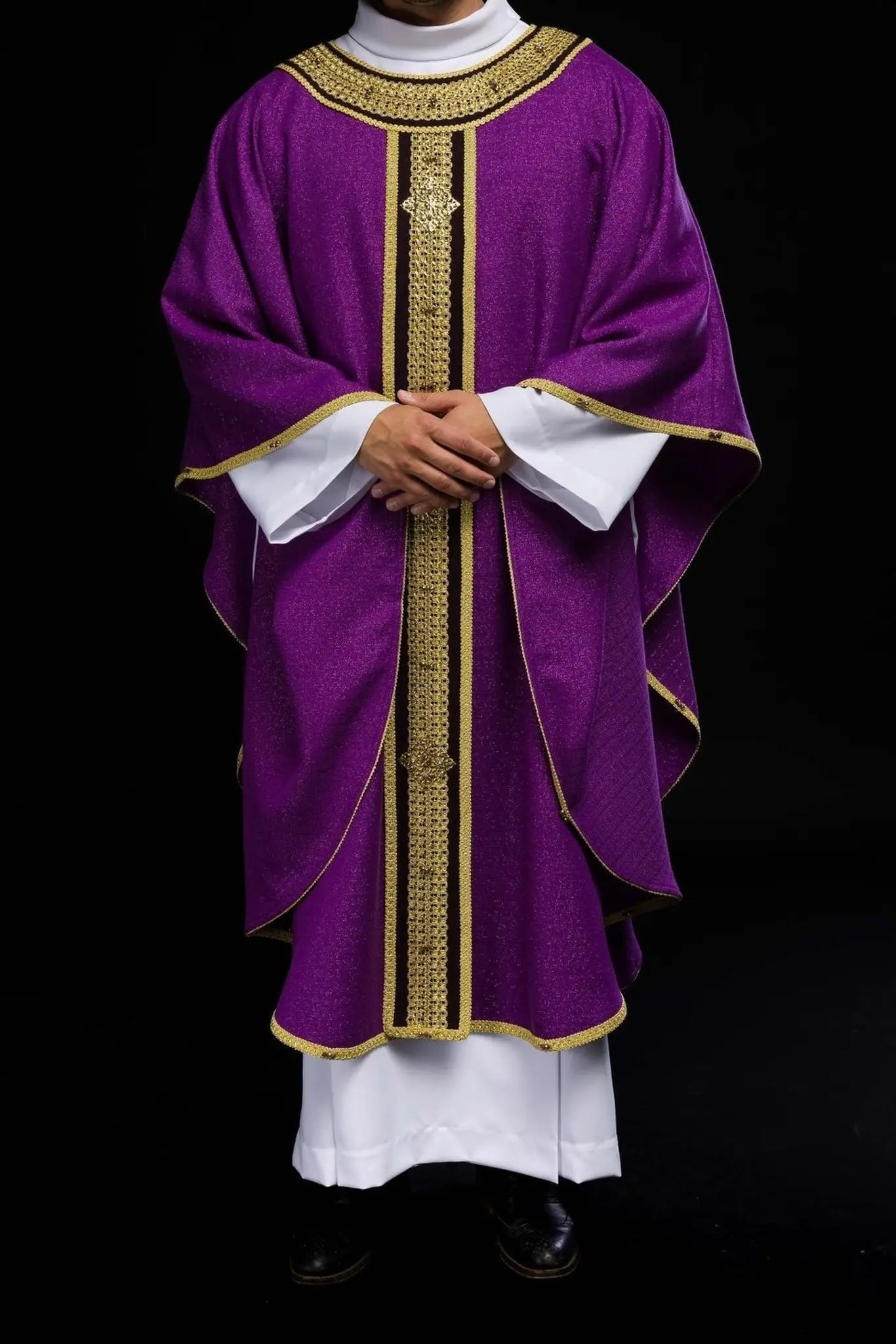 Handmade Chasuble with Natural Stones – Collection Handmade 7001