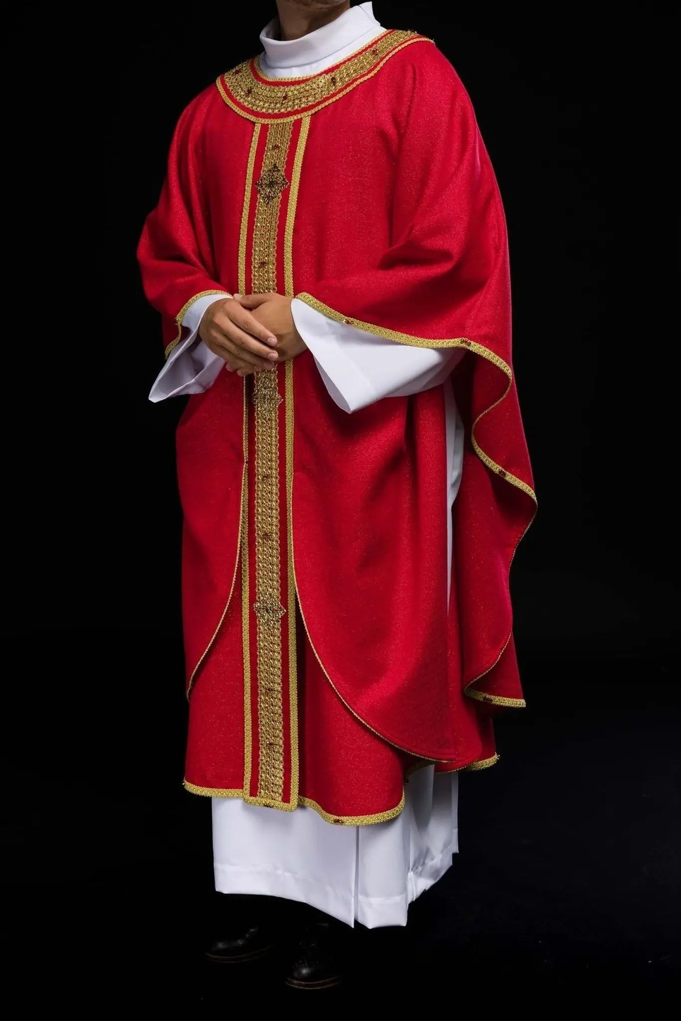 Handmade Chasuble with Natural Stones – Collection Handmade 7001