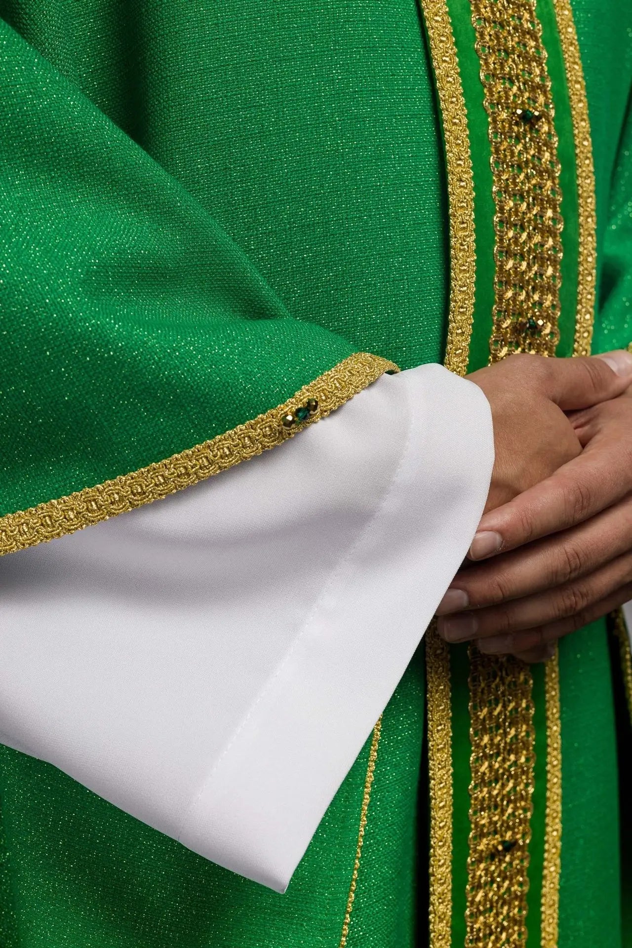 Handmade Chasuble with Natural Stones – Collection Handmade 7001