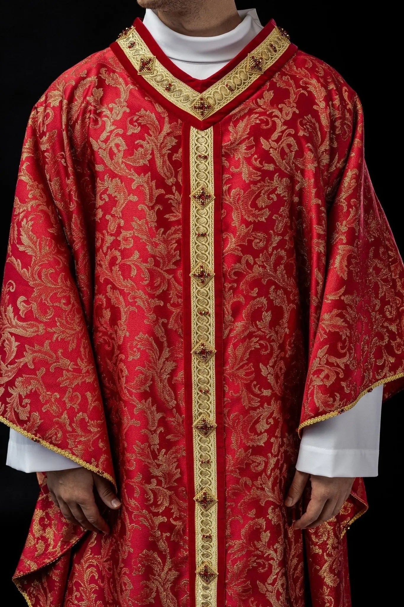 Handmade Chasuble with Natural Stones – Handmade 7003 Collection