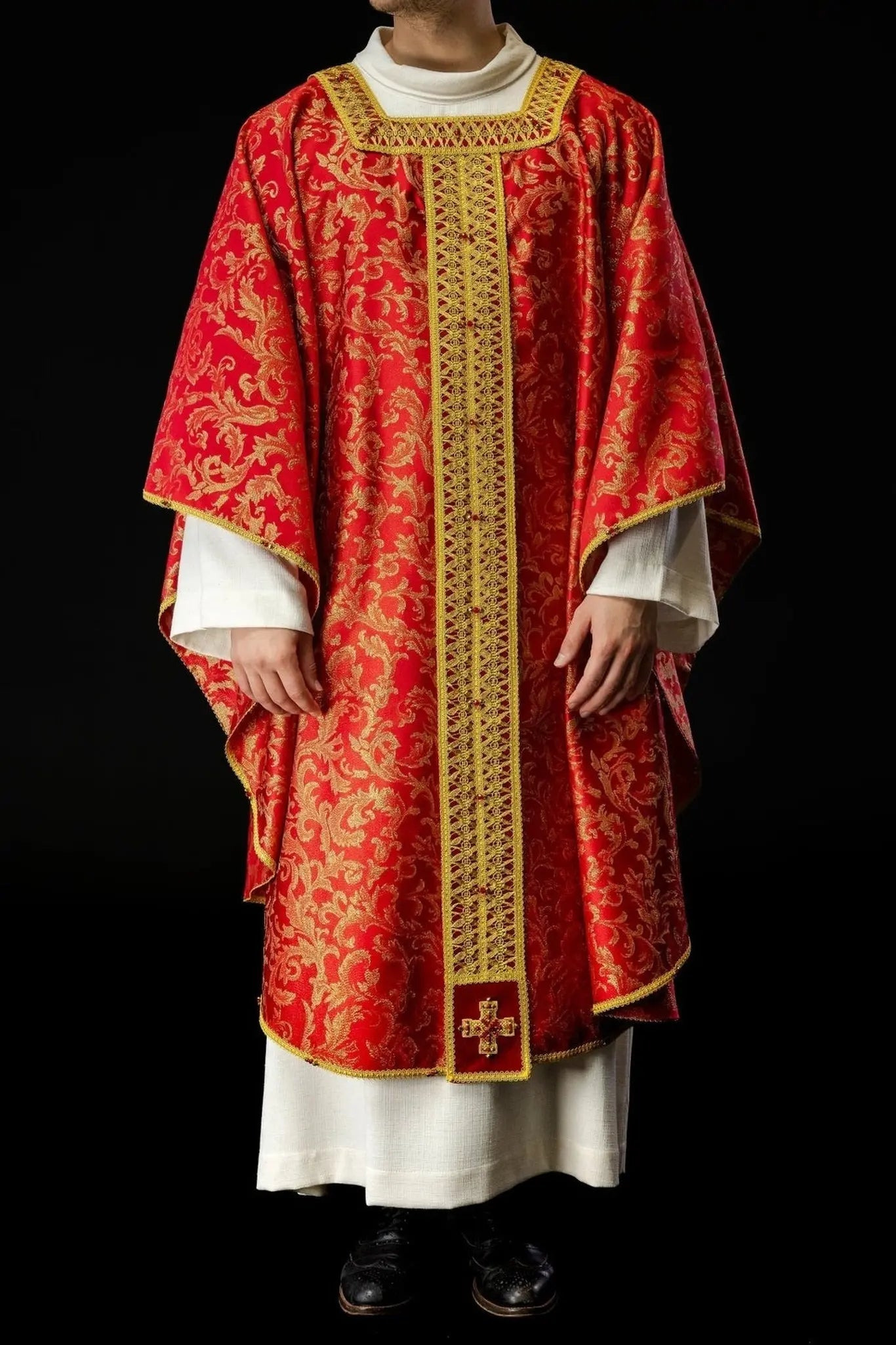 Handmade Chasuble with Natural Stones – Collection Handmade 7009