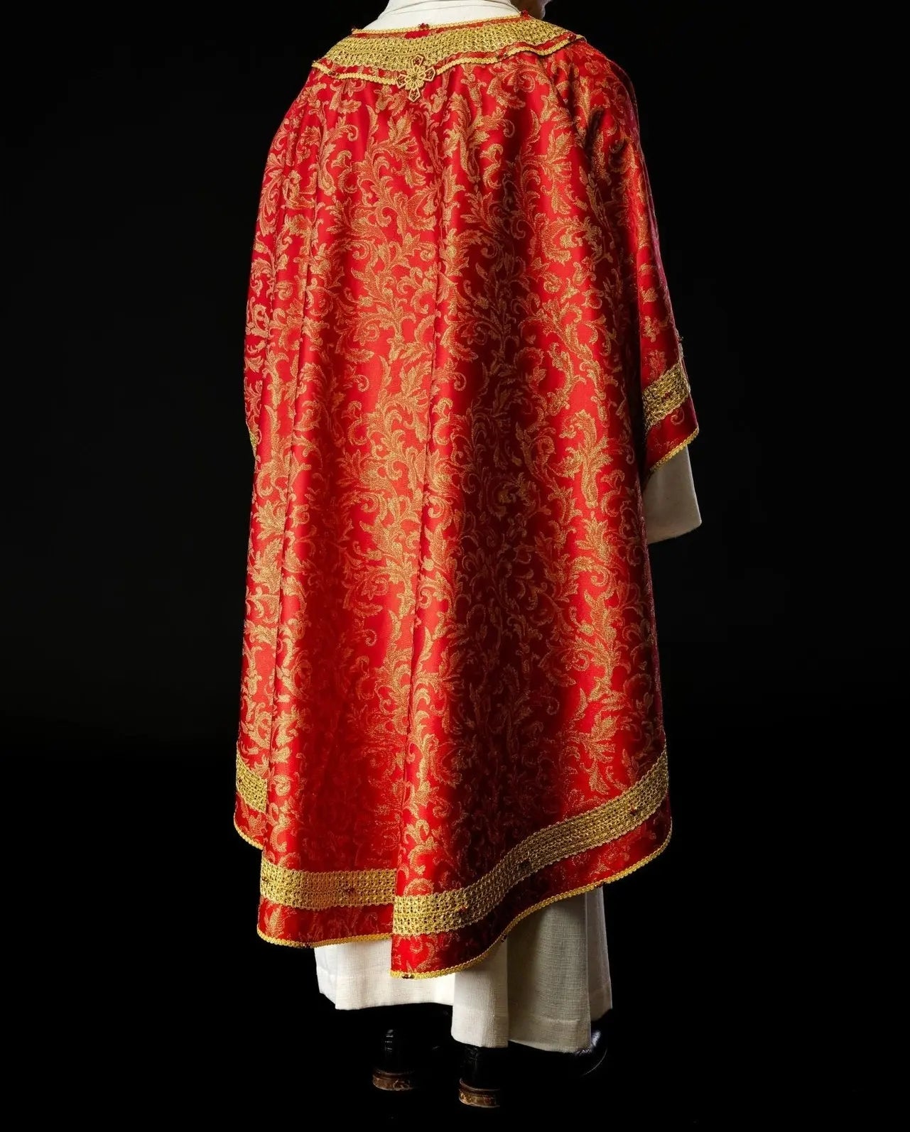Handmade Red Chasuble with Natural Stones – Handmade Collection 7010