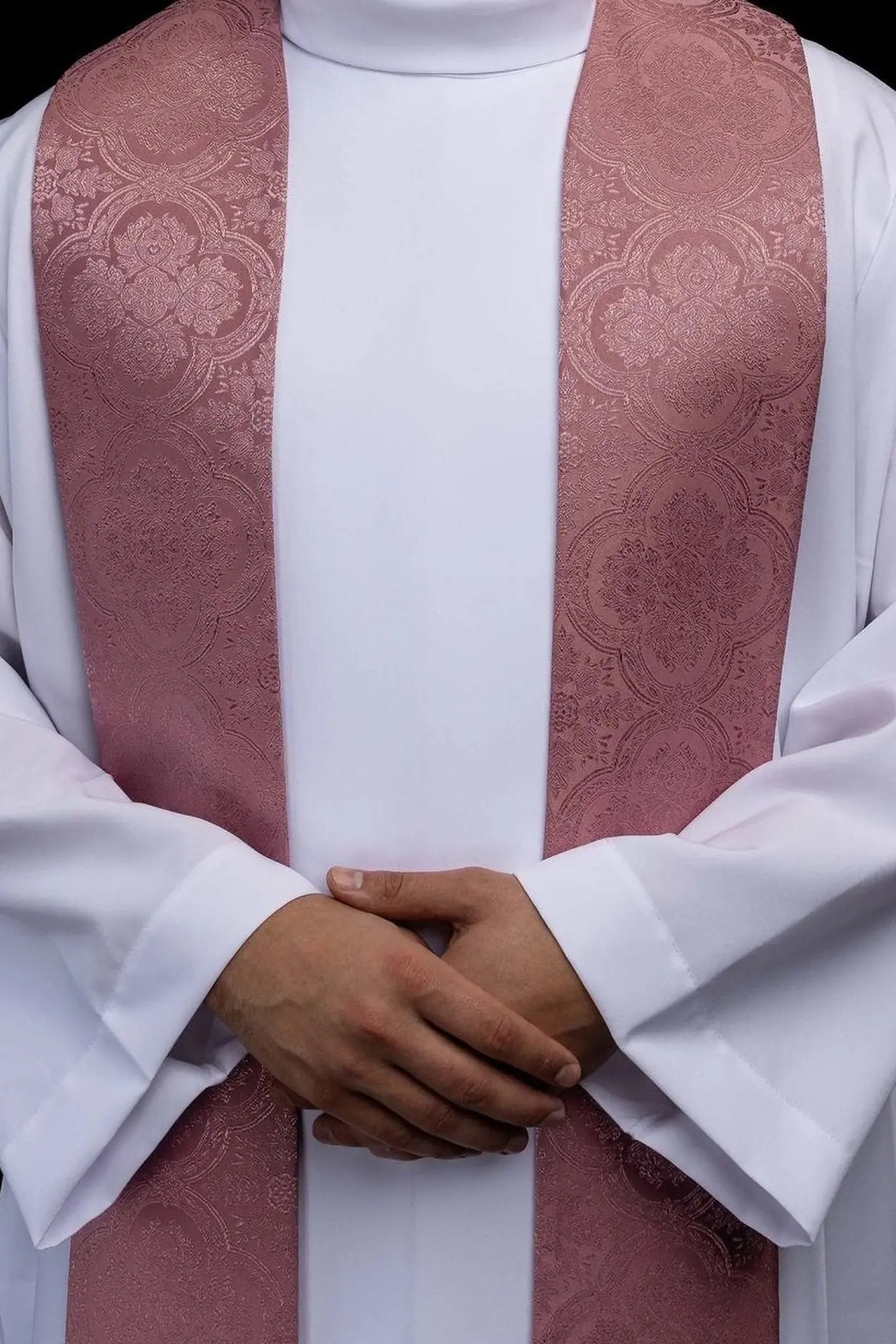Rose jacquard stole with embroidered crosses - HAFTINA ATELIER