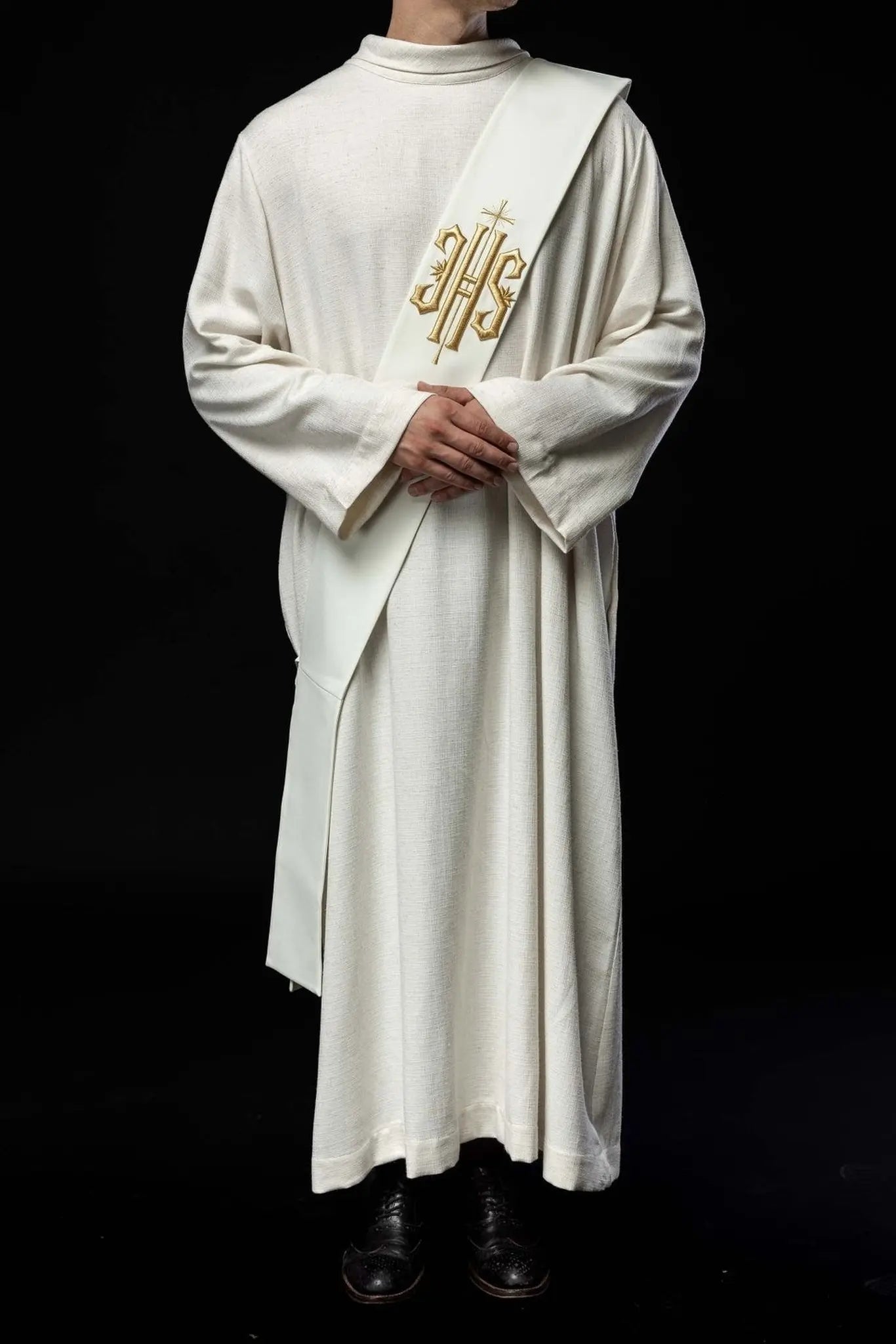 Étole diaconale brodée IHS avec croix