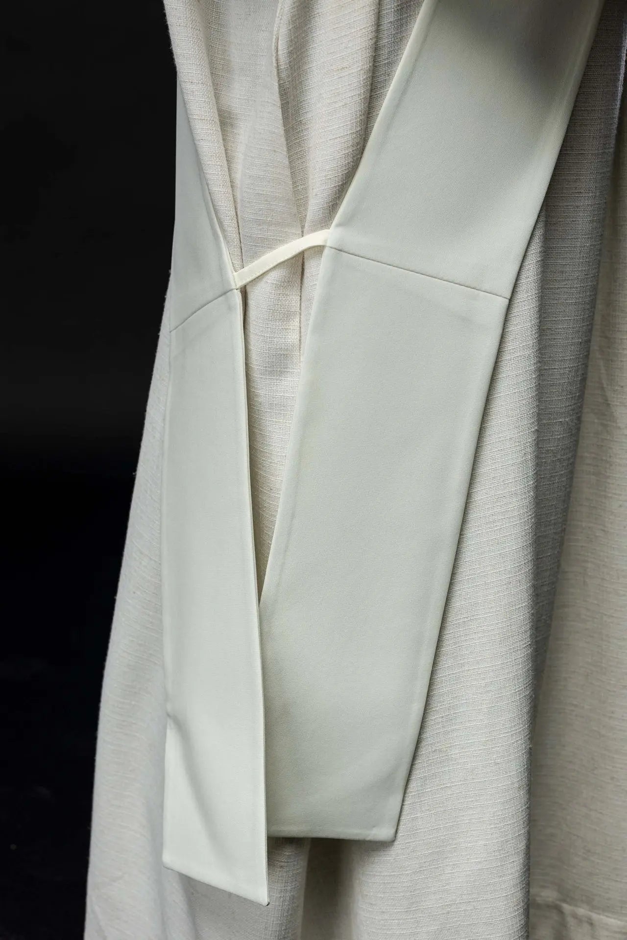 Diaconate stole with grape and cross motif