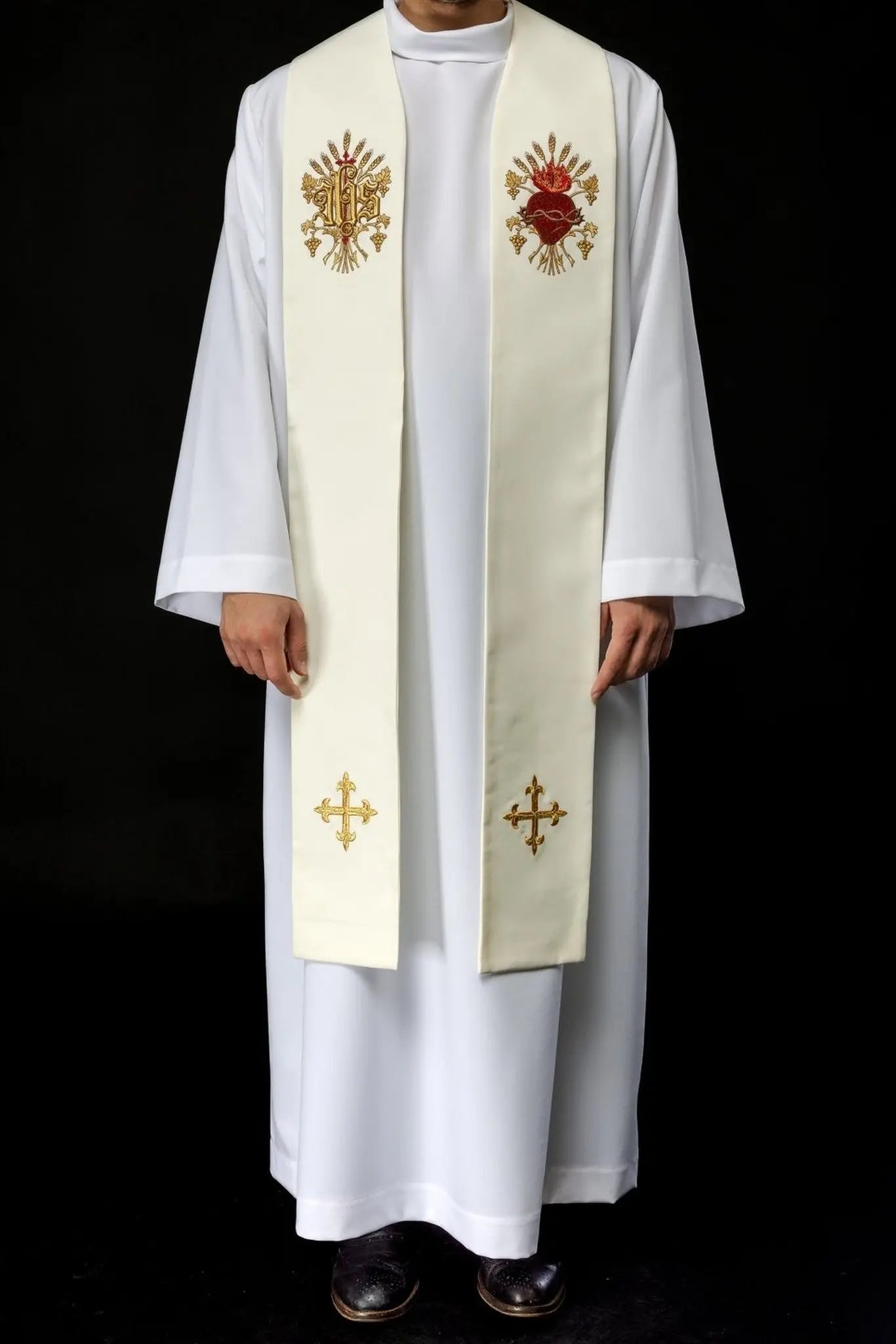 Embroidered stole of the cross, IHS and heart of Jesus Christ ecru