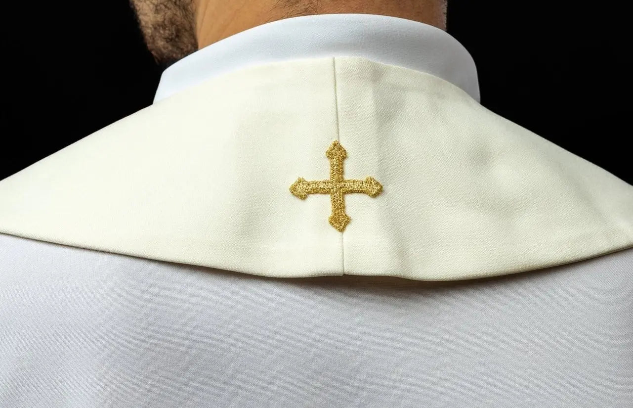 Embroidered stole of the cross, IHS and heart of Jesus Christ ecru