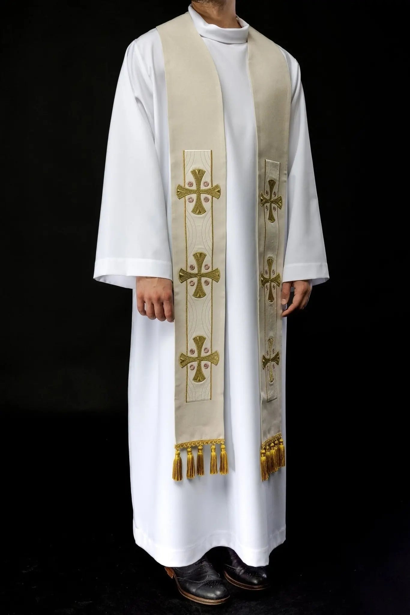 Embroidered stole with ecru crosses