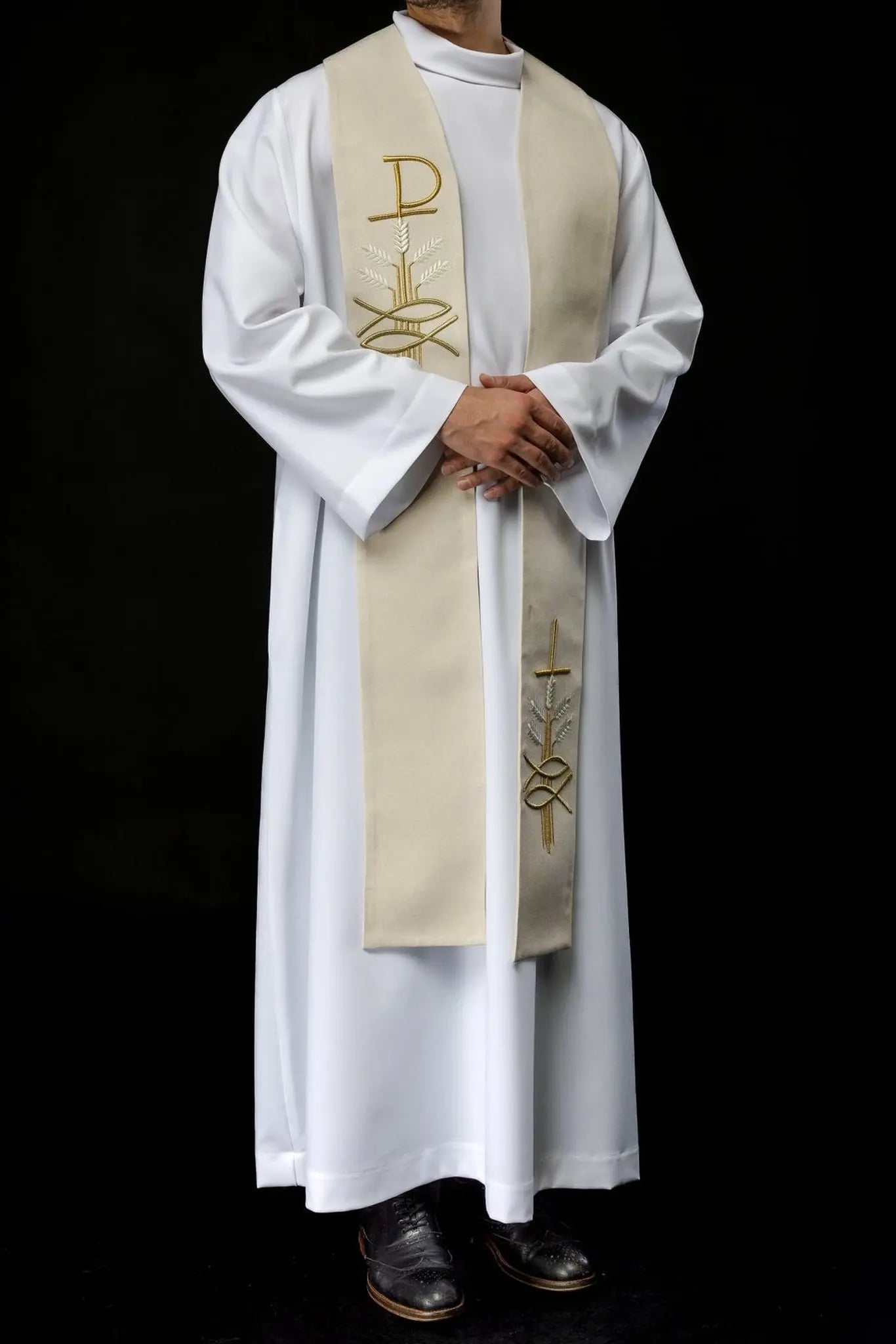 Embroidered stole with Pax, fish and ear ecru motif