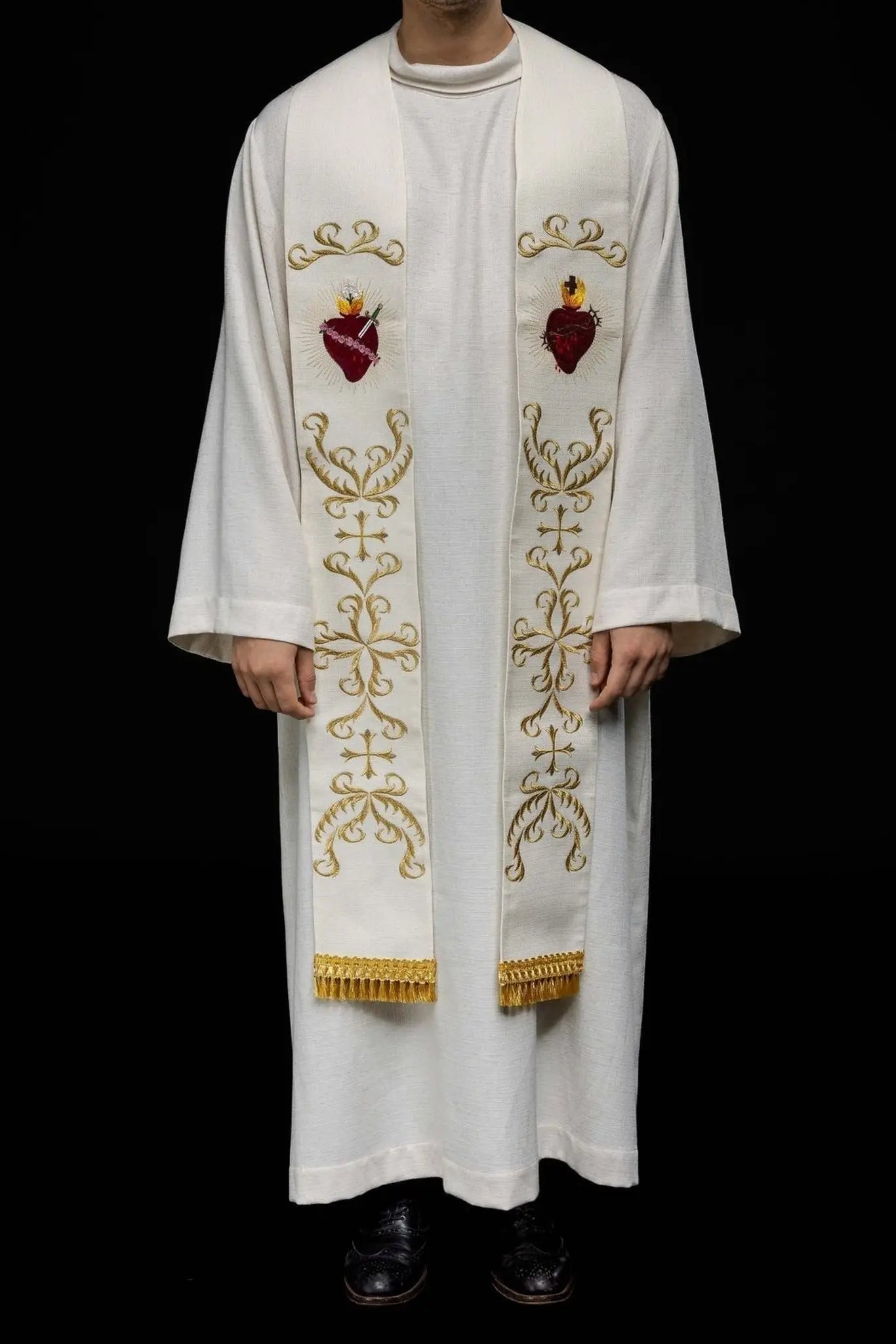 Embroidered Stole with the Hearts of Jesus and Mary – Ecru