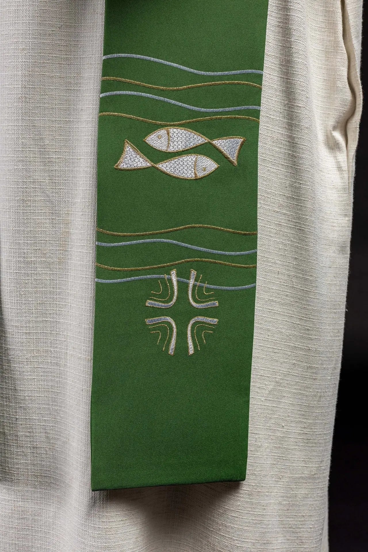 Embroidered priest's stole Fish Green