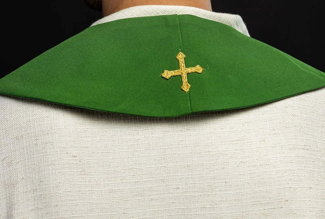 Green embroidered priest's stole Cross