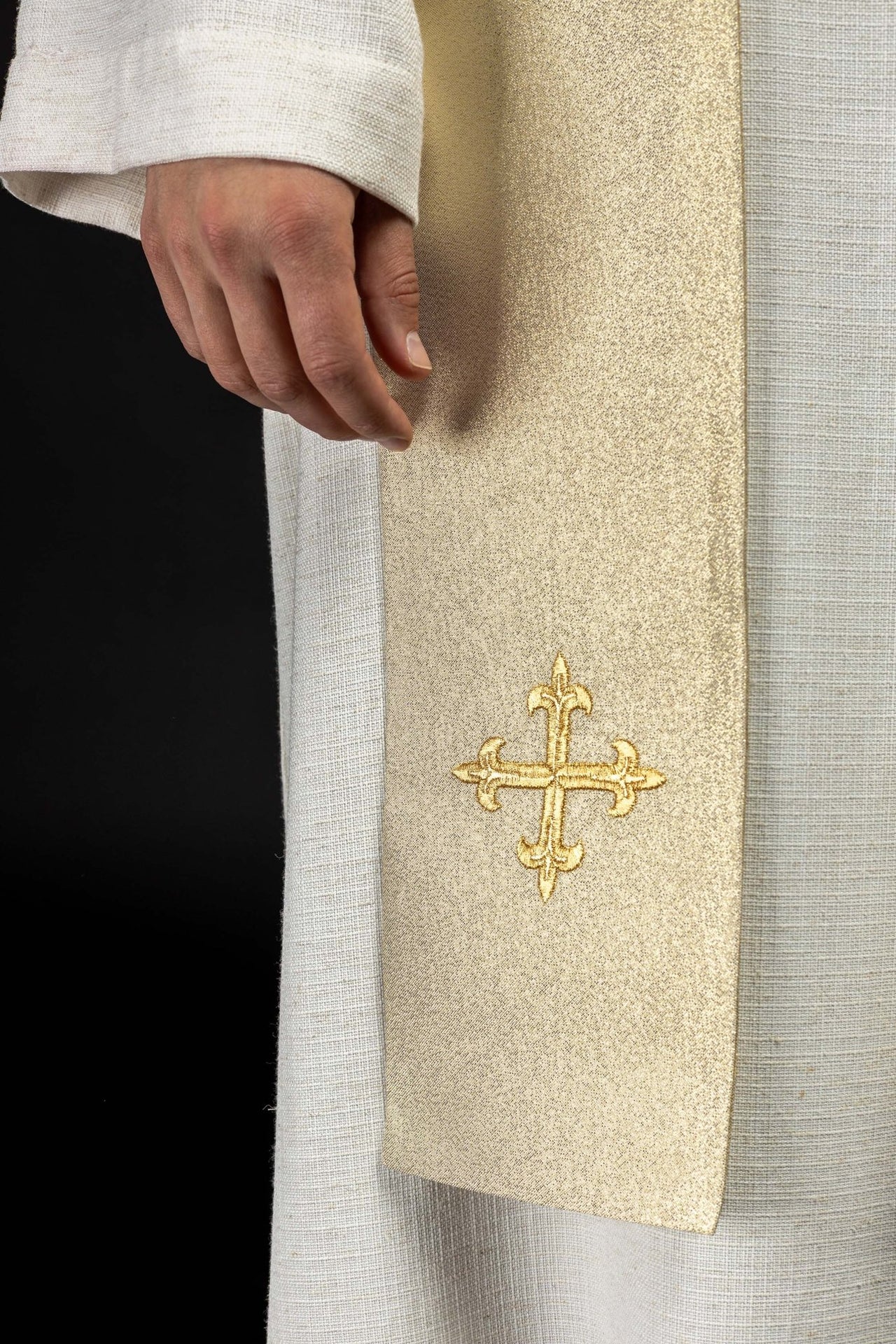 Stuła kapłańska złota haftowana