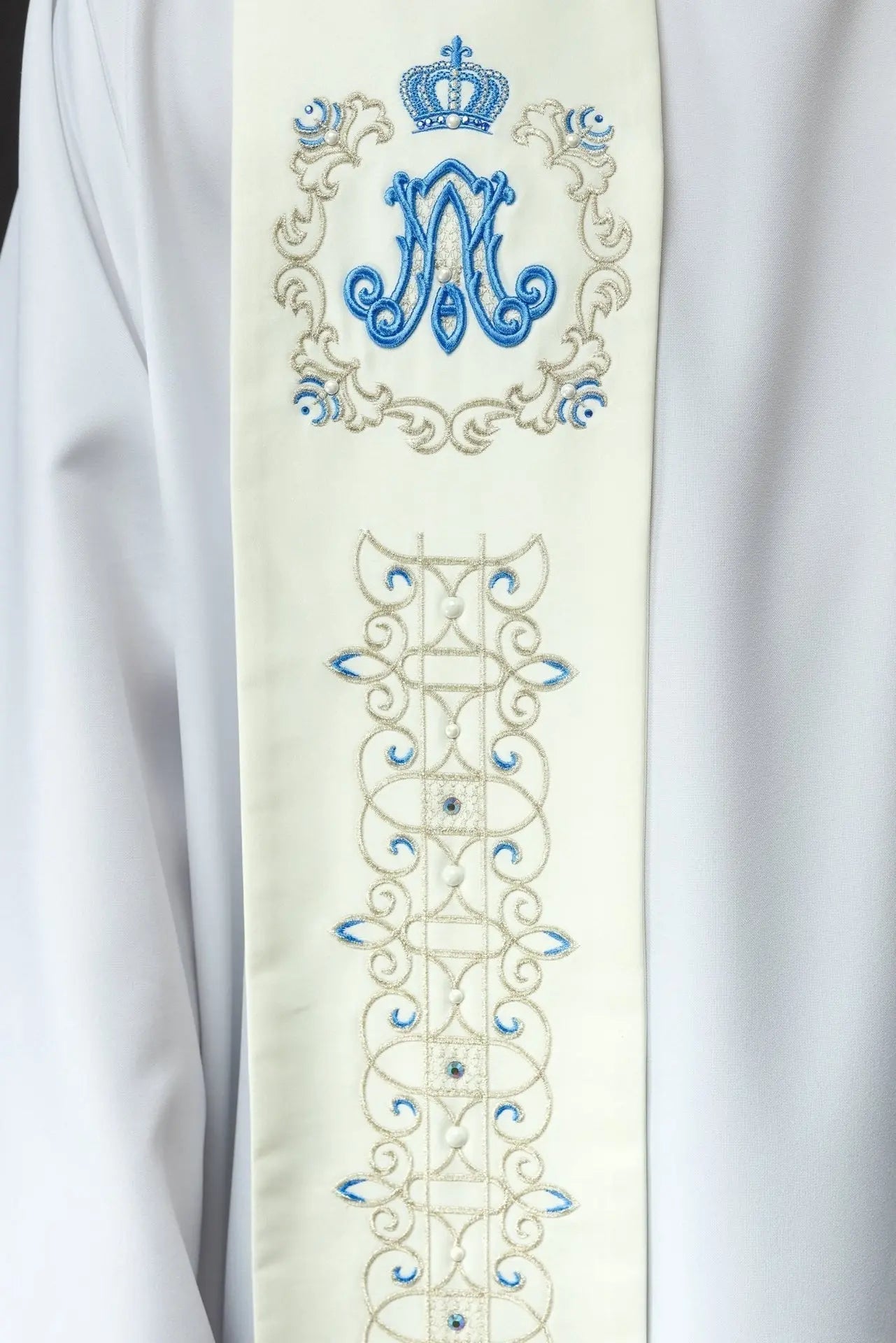 Embroidered Marian stole
