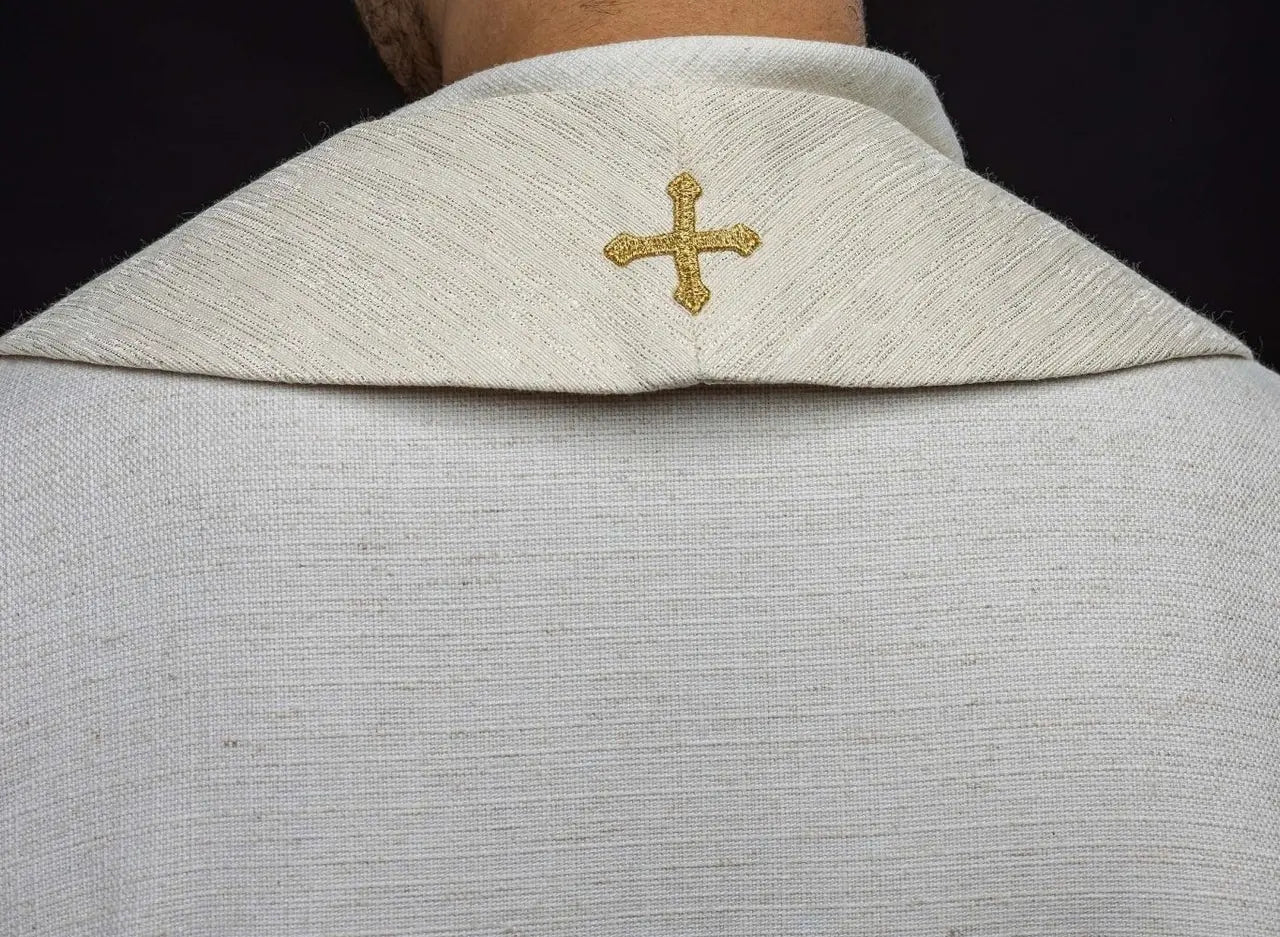 Étole avec Agneau de Dieu brodé et symbole JHS