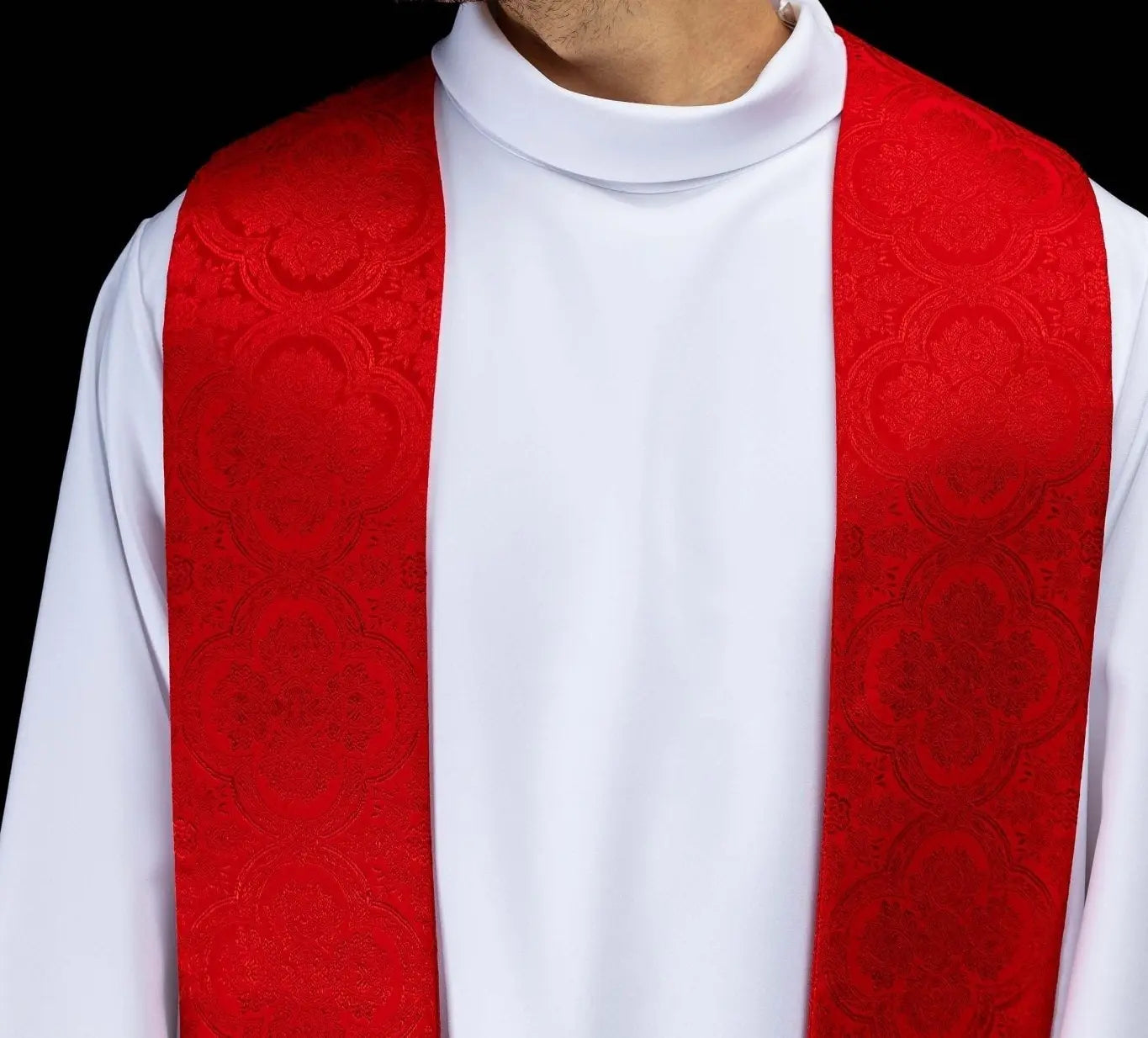 Étole rouge en jacquard avec Croix brodée