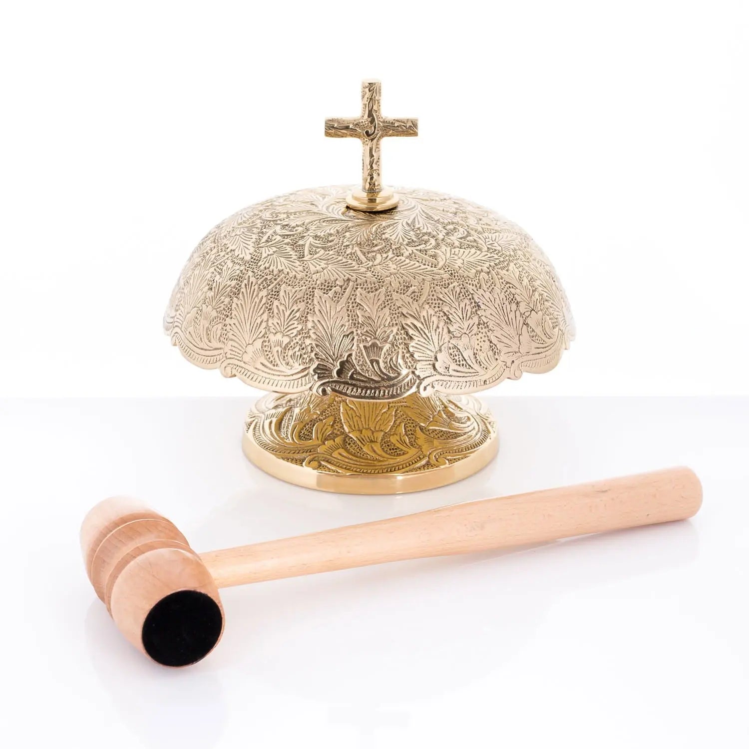 Gong liturgique en laiton avec maillet en bois