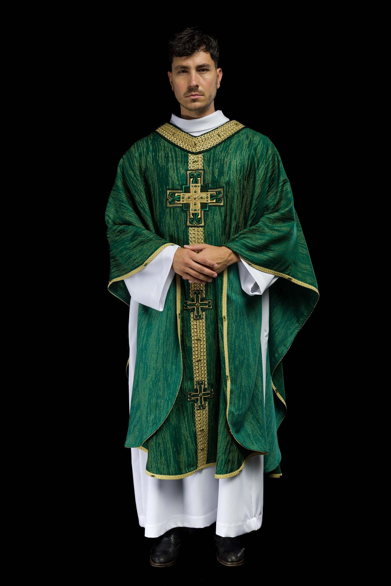 Ręcznie wykonany ornat z naturalnymi kamieniami Handmade 7015 Zielony - ORNATY.PL