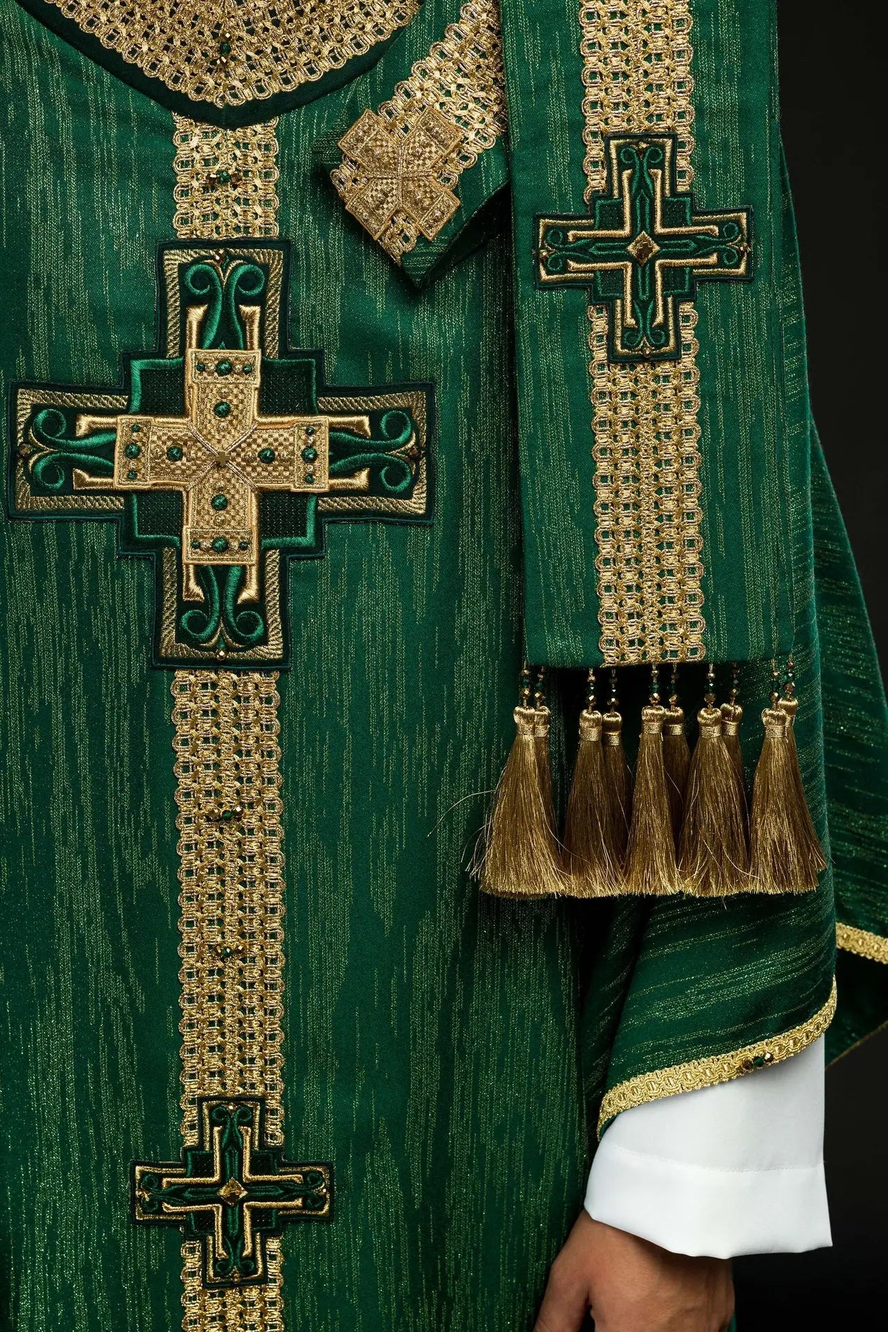 Chasuble faite main avec pierres naturelles faite main 7015 verte