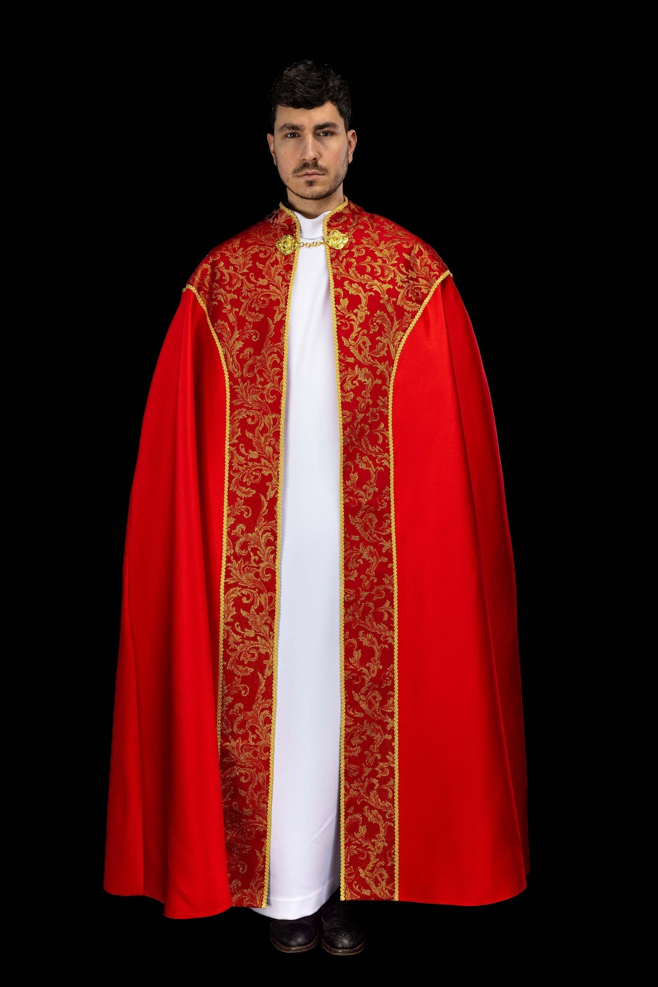 Kapa haftowana ozdobiona tkanina żakardowa czerwona - ORNATY.PL