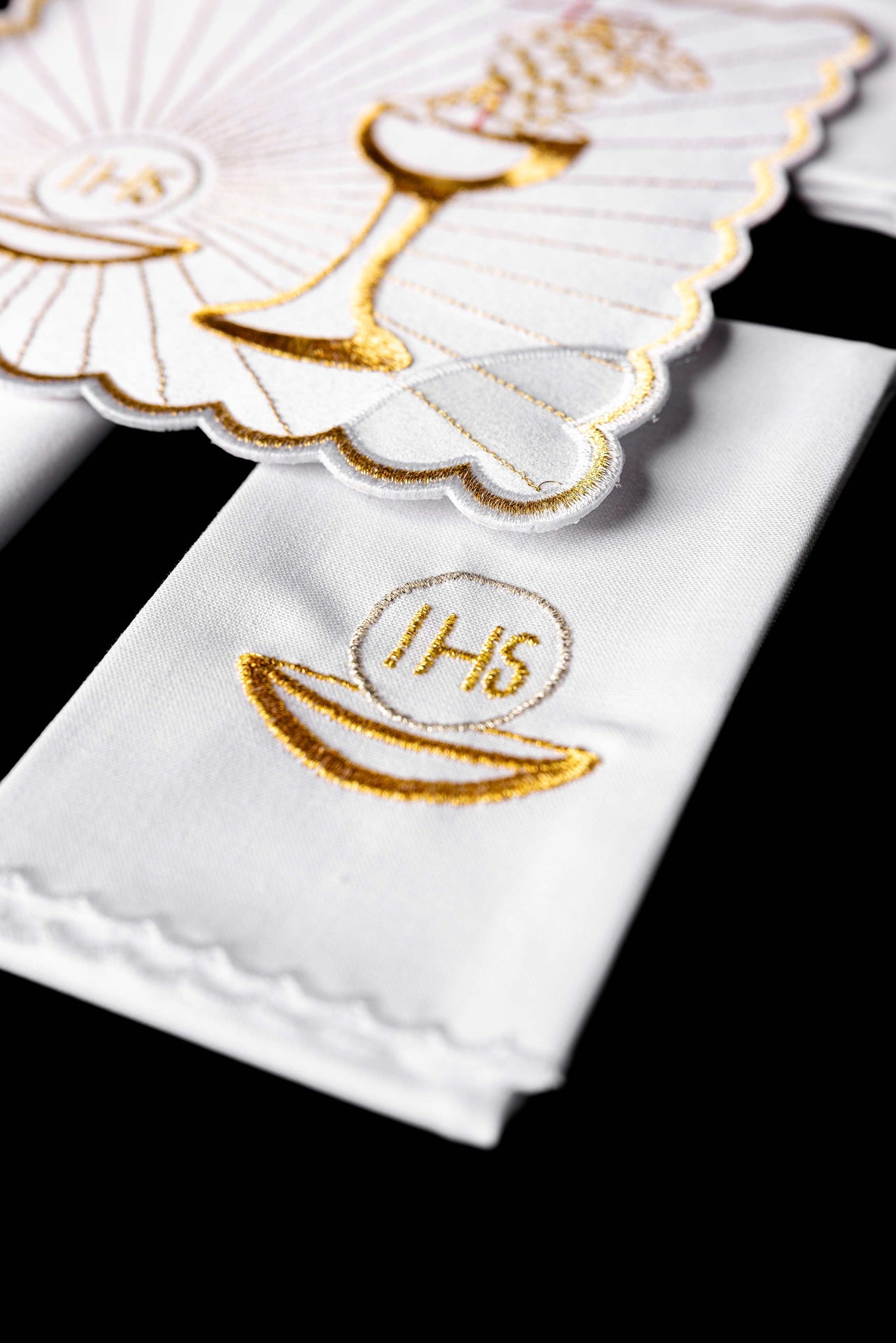 Lin de calice en lin avec broderie eucharistique
