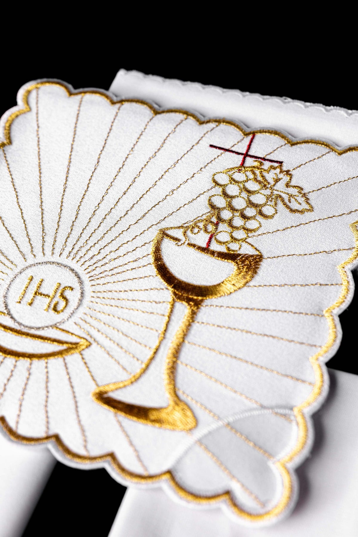 Lin de calice en lin avec broderie eucharistique