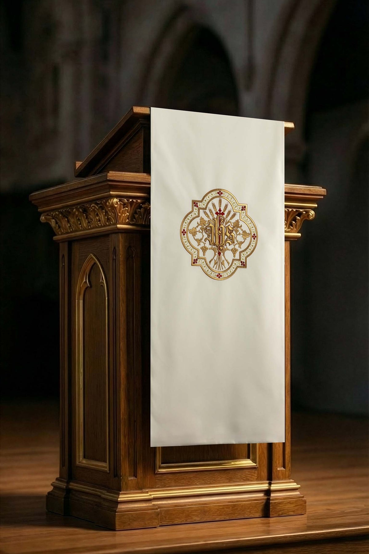 Nappe d’ambon écrue avec broderie IHS