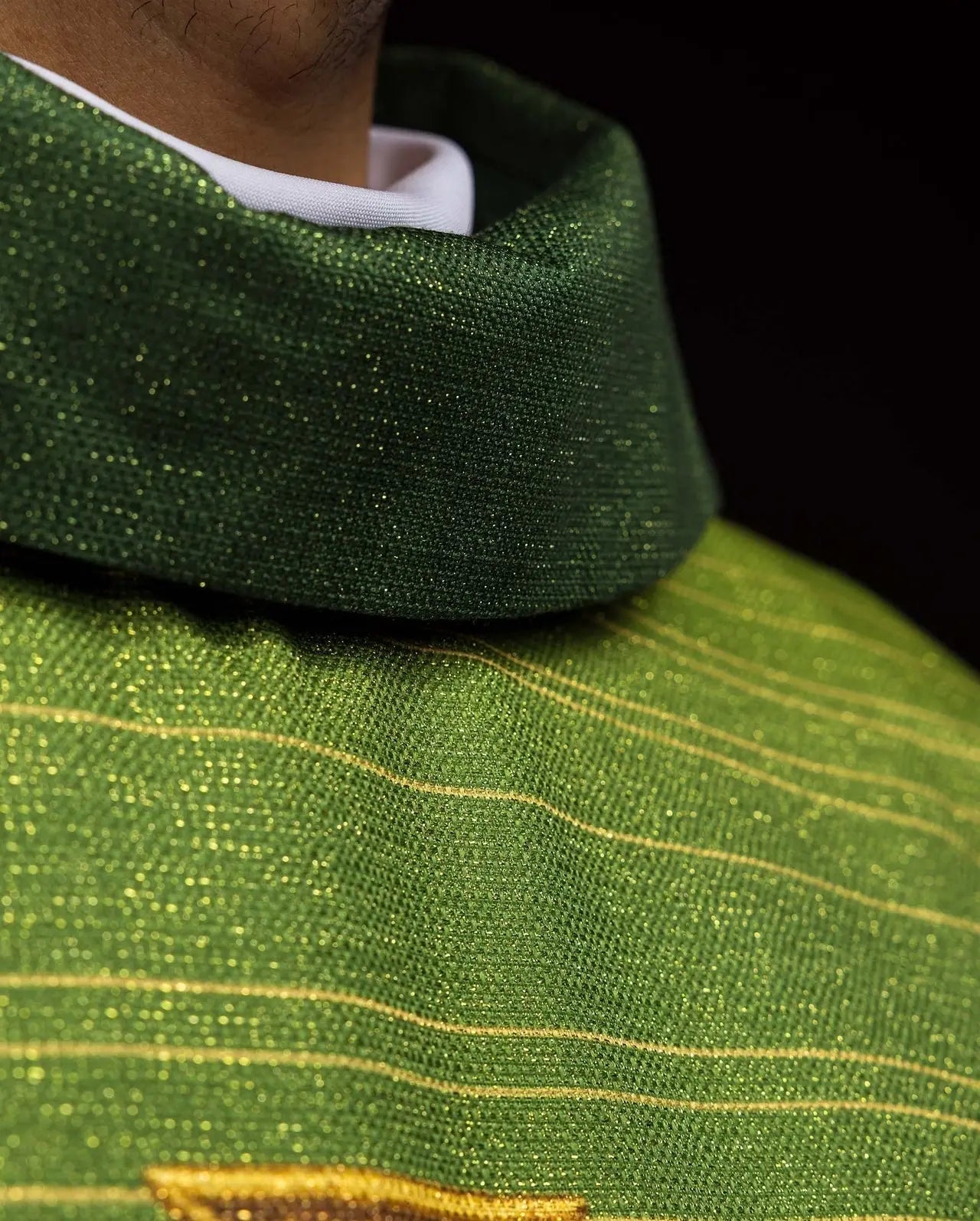 Chasuble verte imprimée avec la Croix de Jérusalem