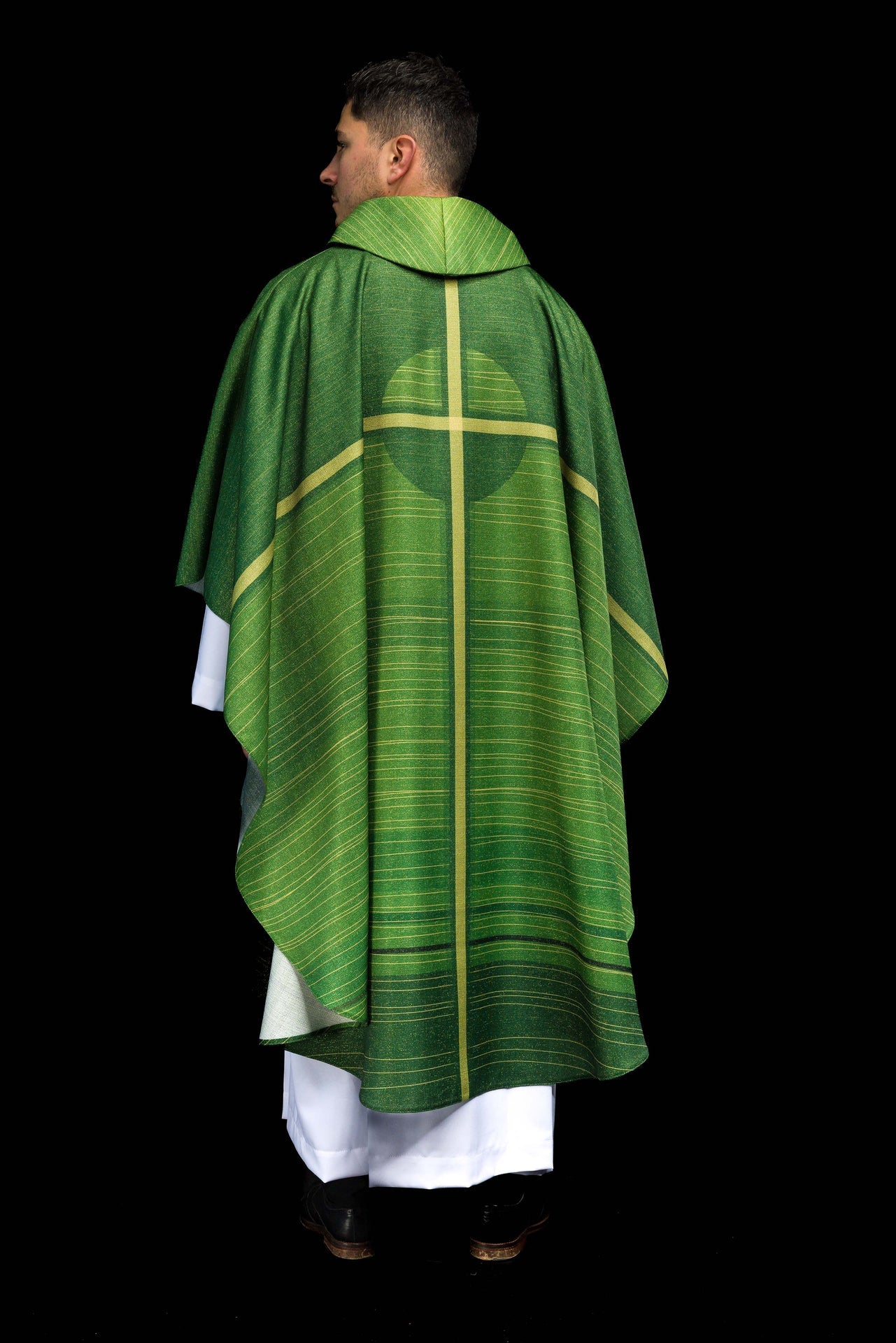 Ornement imprimé vert avec motif de croix