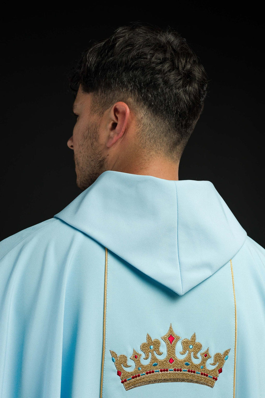 Ornat liturgiczny Maryjny haftowany z koroną Niebieski - ORNATY.PL