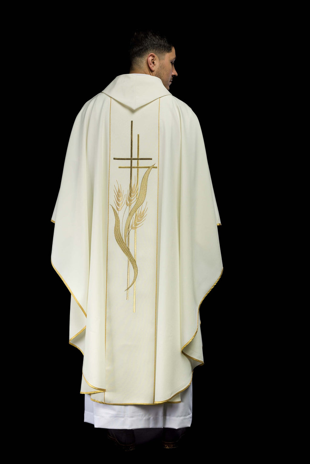Ornat haftowany motywami krzyża i kłosów ecru - ORNATY.PL