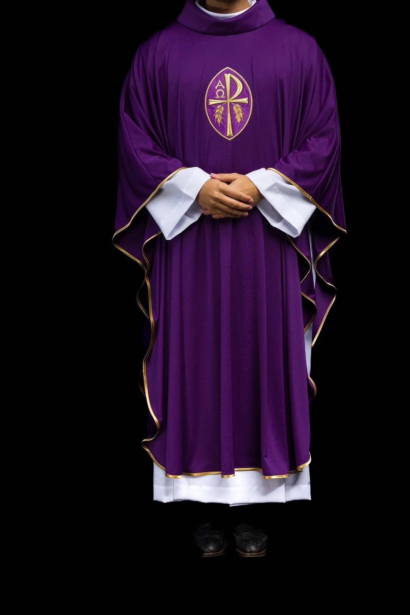 Chasuble brodée Croix violet léger tricoté SACROLITE